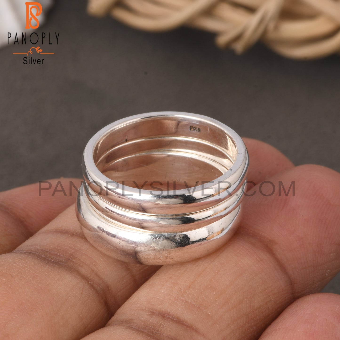 Fine 925 Sterling Silver Band Ring