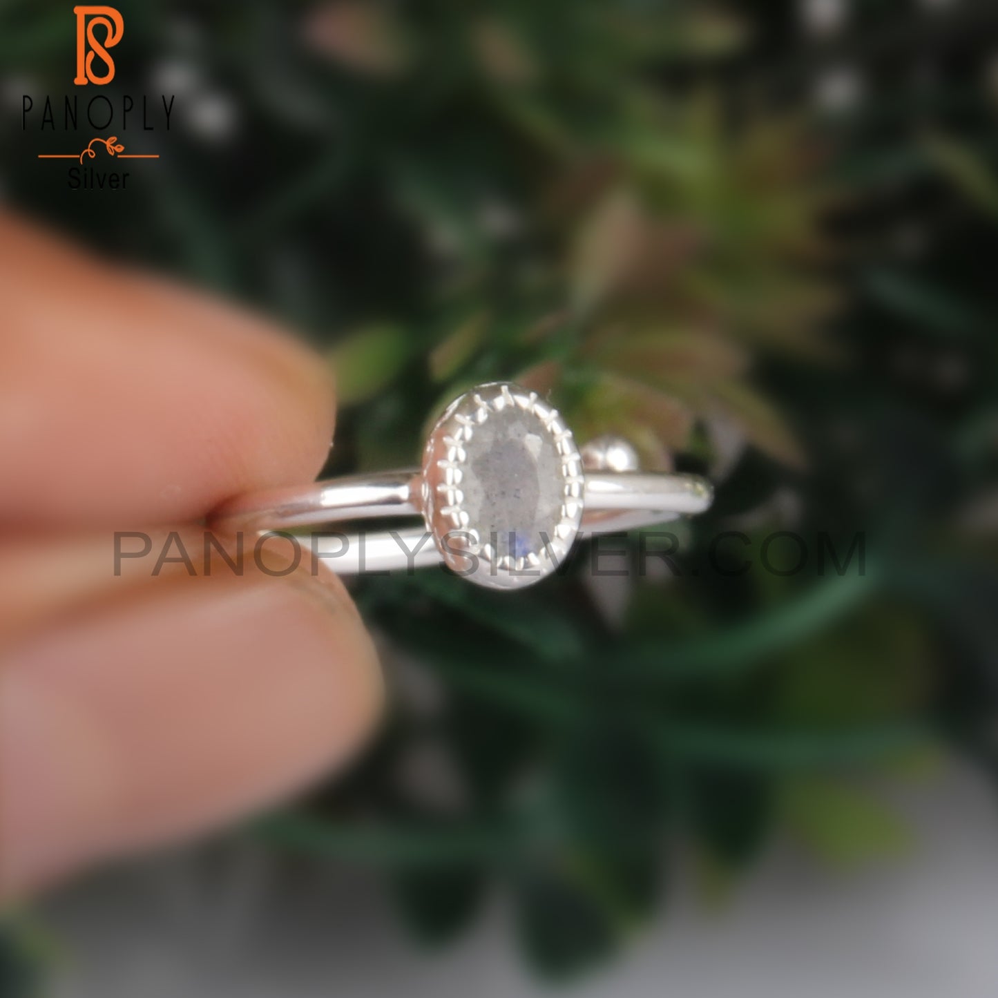 Oval Shape Labradorite 925 Sterling Silver Party Wear Ring