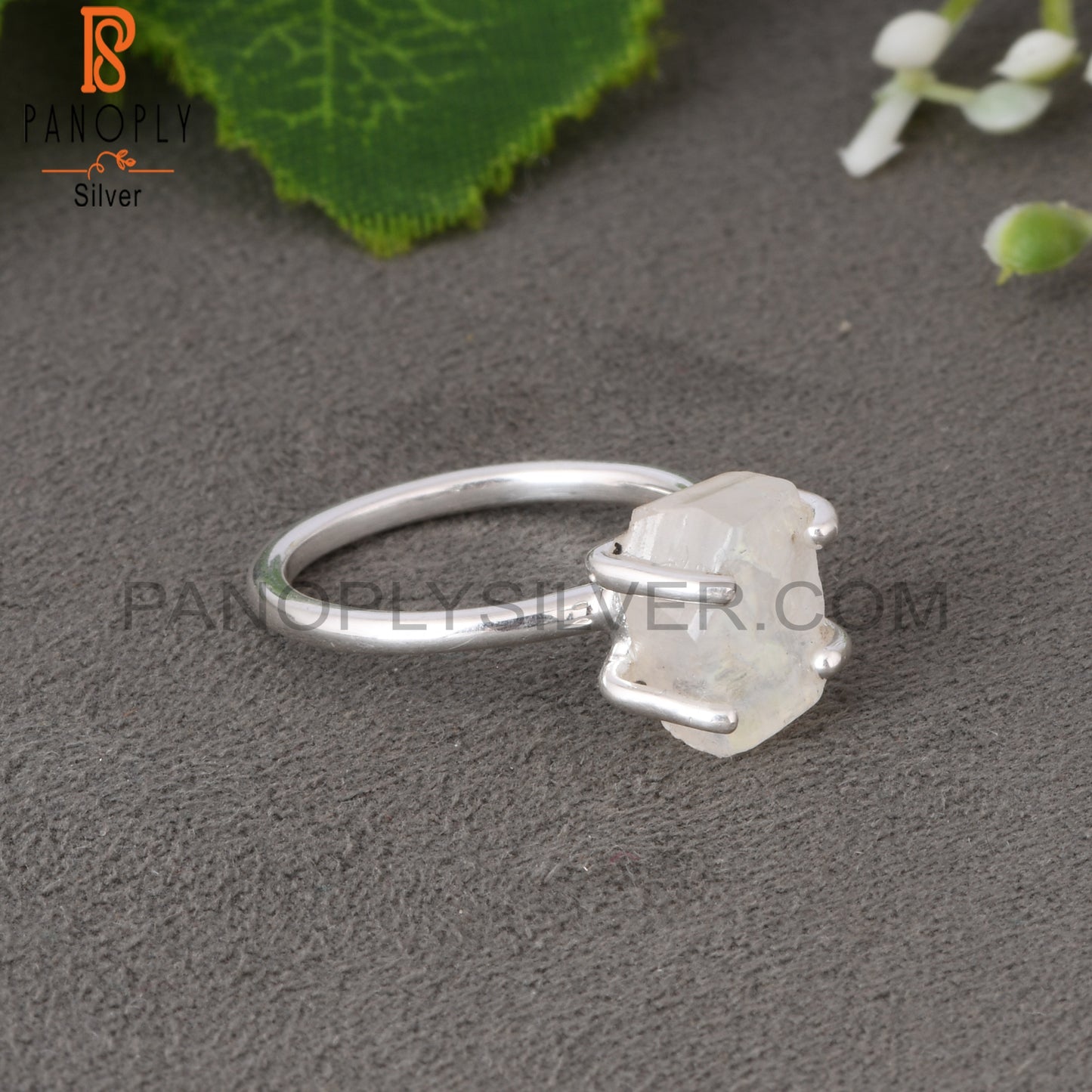 Rainbow Moonstone 925 Sterling Silver Ring