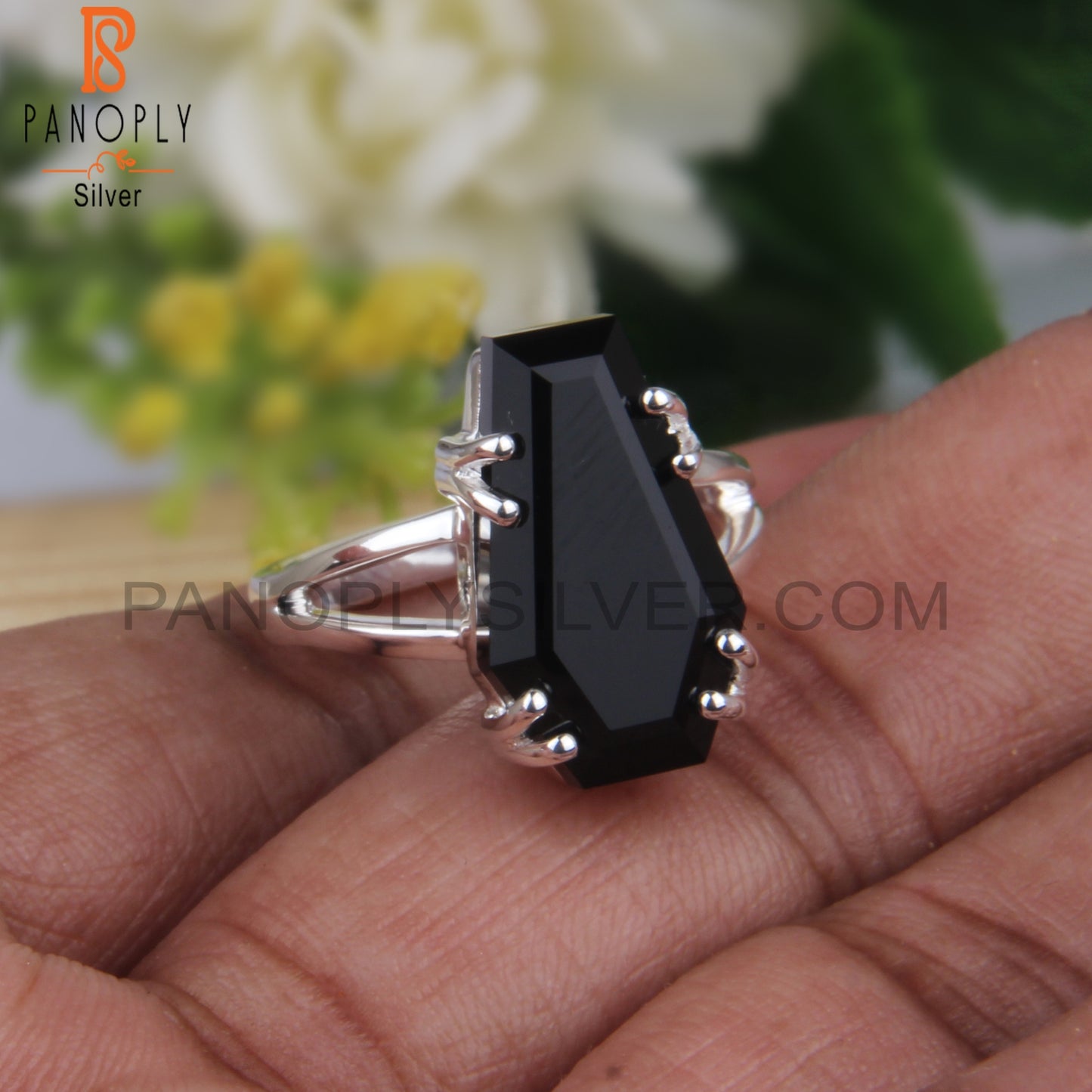 Black Onyx Coffin Shape 925 Sterling Silver Ring