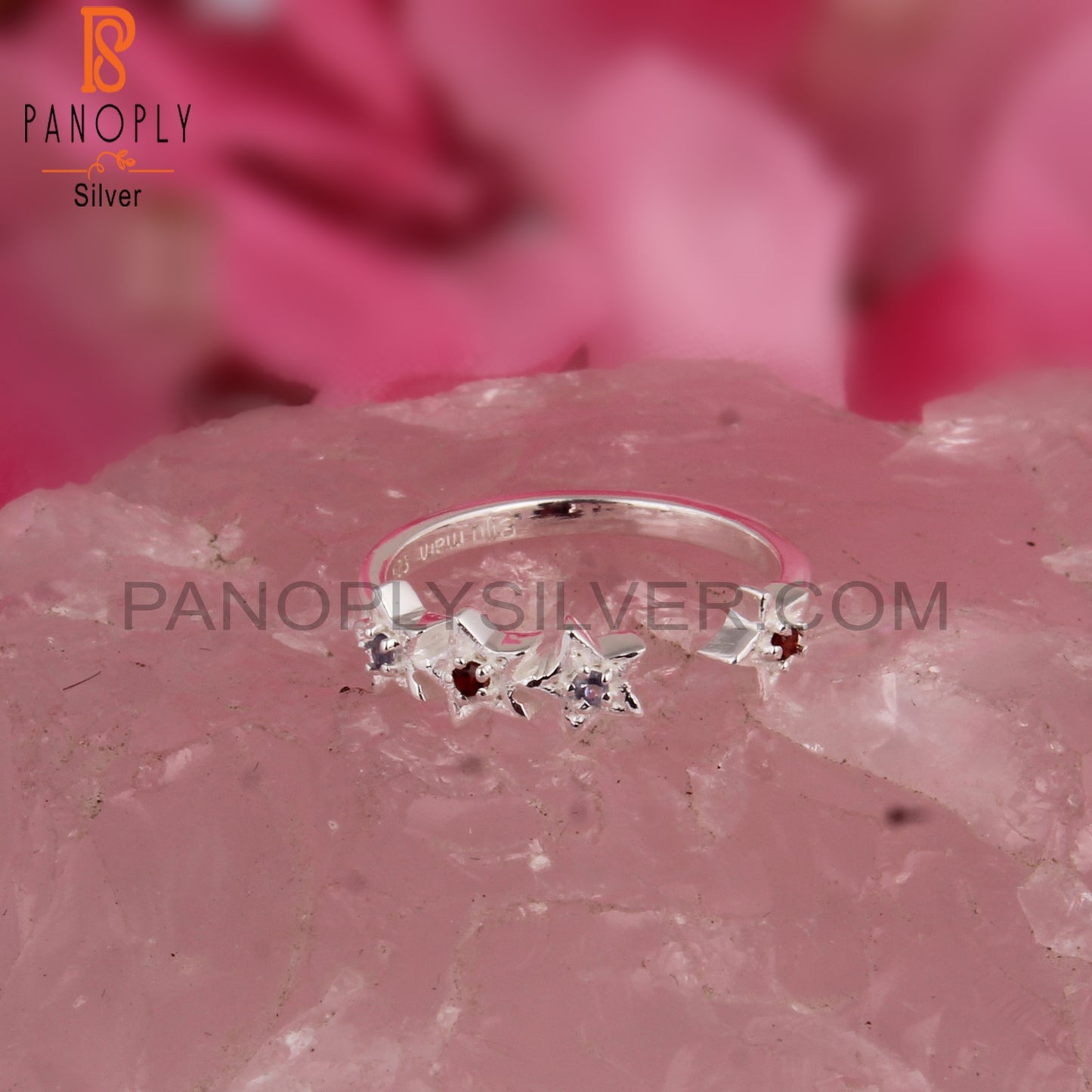 Garnet & Iolite Round Shape 925 Sterling Silver Star Ring