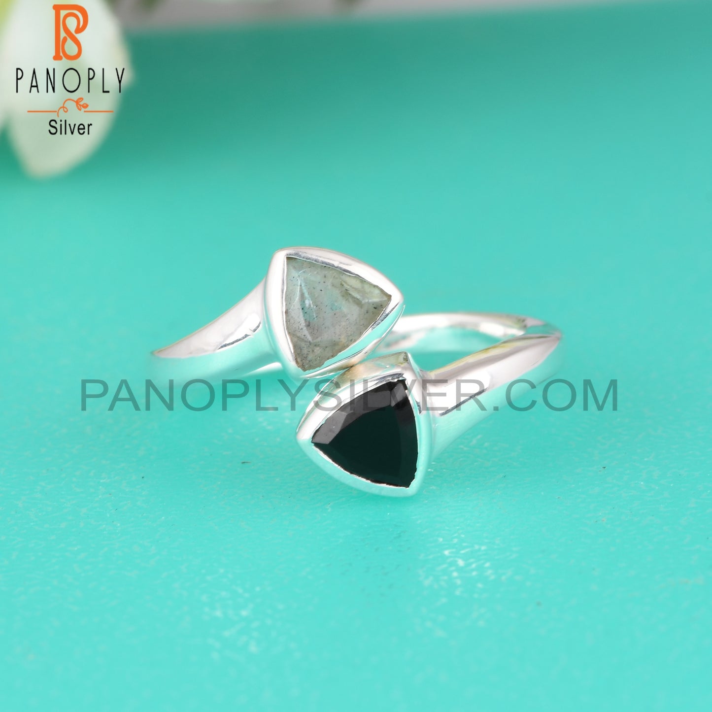 Labradorite & Black Onyx Trillion 925 Silver Ring