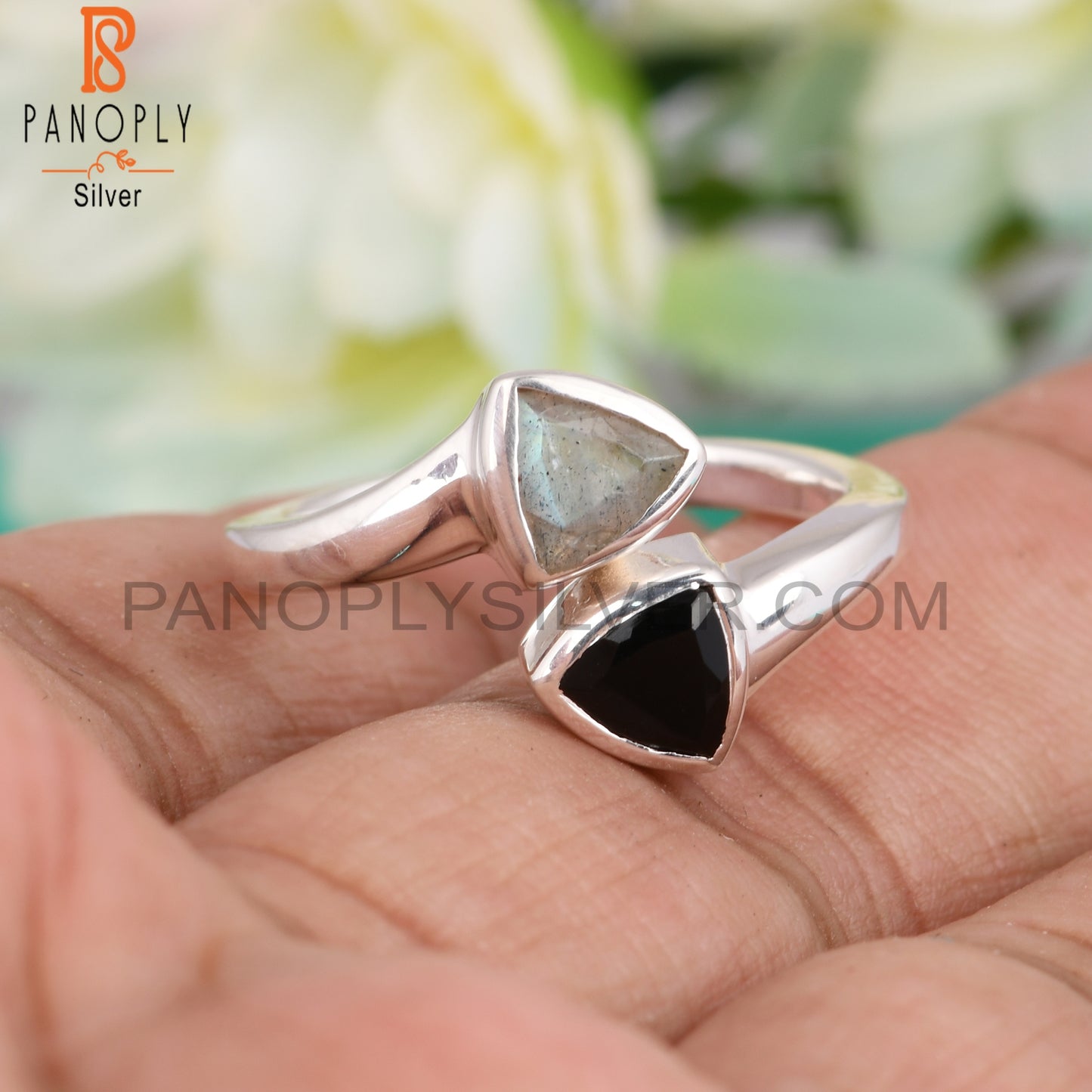 Labradorite & Black Onyx Trillion 925 Silver Ring