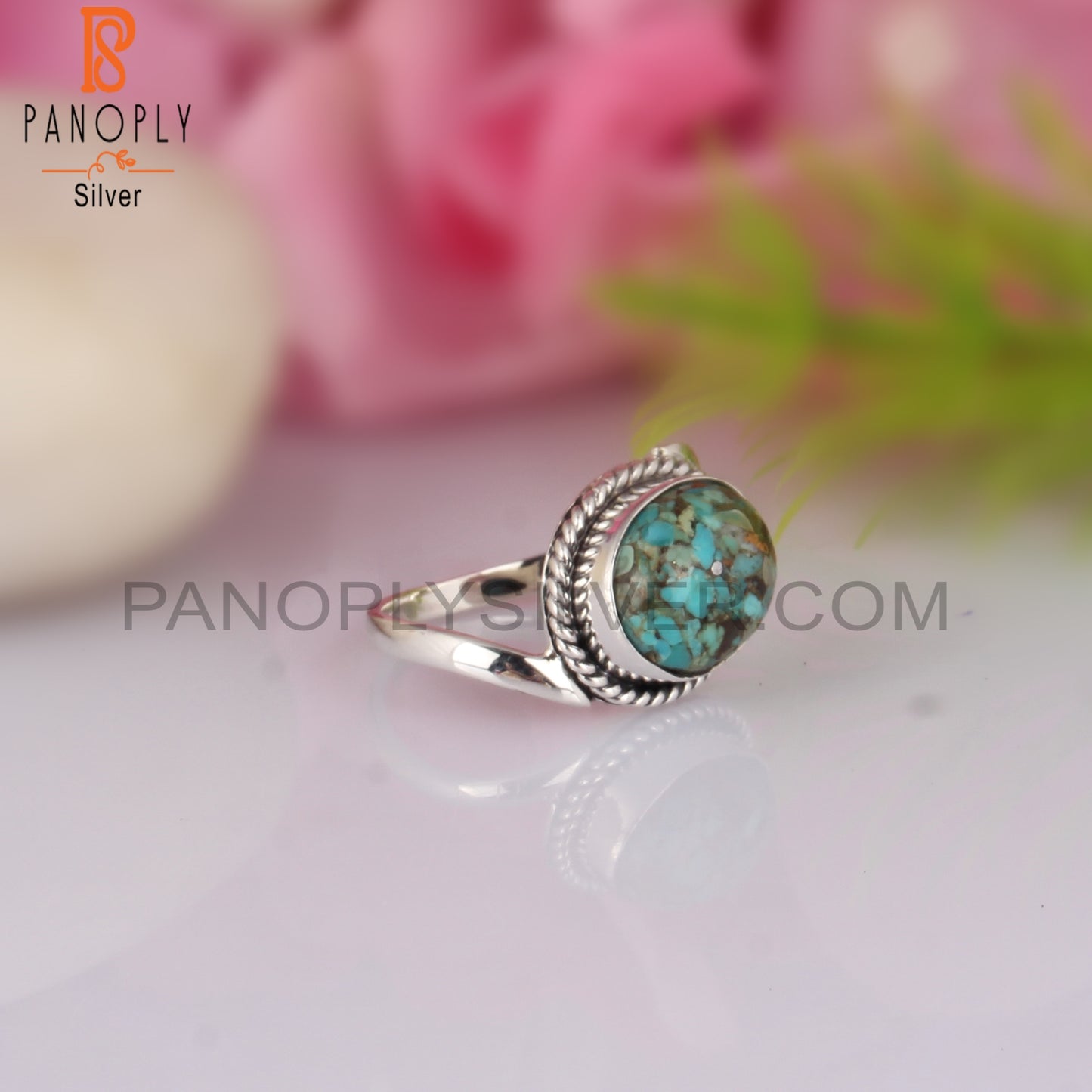 Pretty Boulder Turquoise Oval Shape 925 Sterling Silver Ring