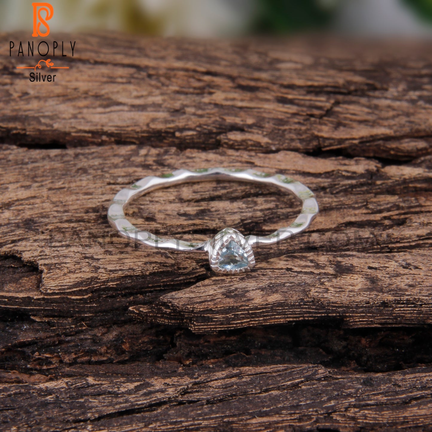 Blue Topaz Triangular 925 Sterling Silver Ring