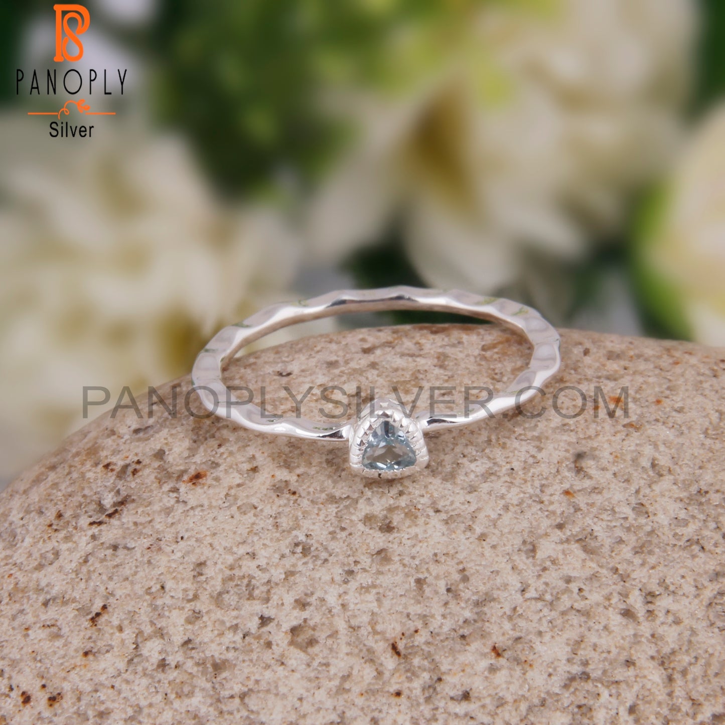 Blue Topaz Triangular 925 Sterling Silver Ring