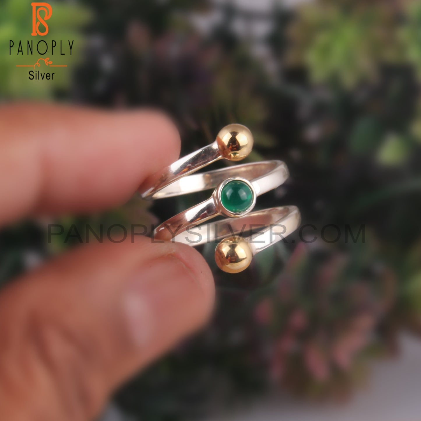 Green Onyx Round Sterling Silver Hypoallergenic Ring