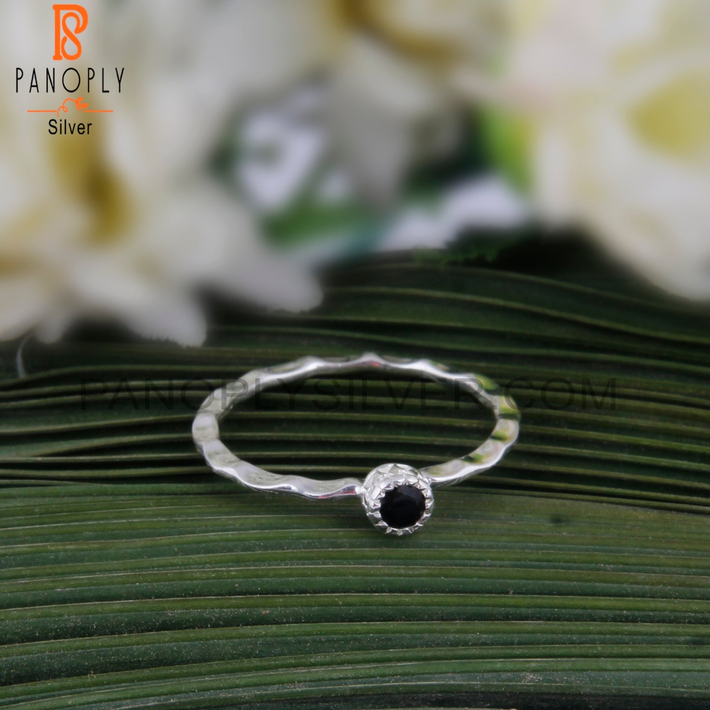 Black Onyx Round Shape 925 Sterling Silver Ring