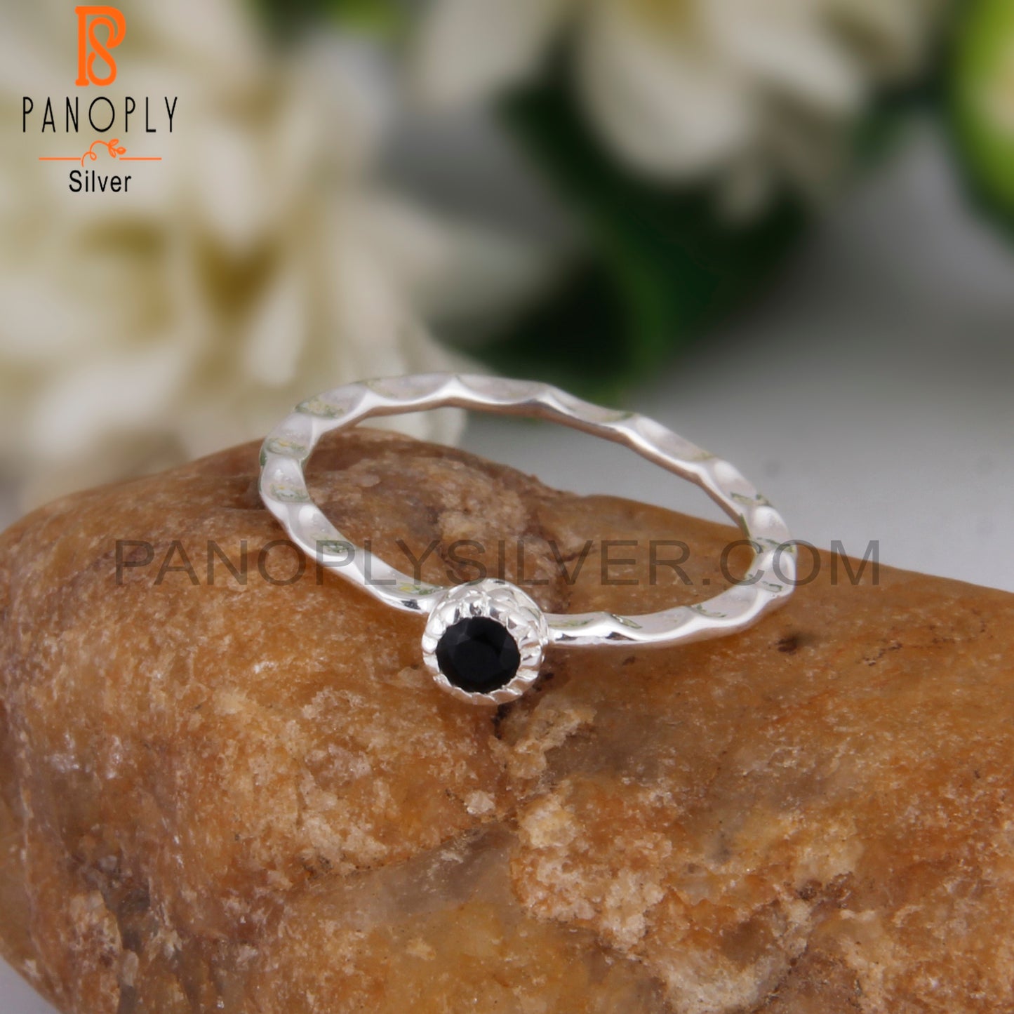 Black Onyx Round Shape 925 Sterling Silver Ring