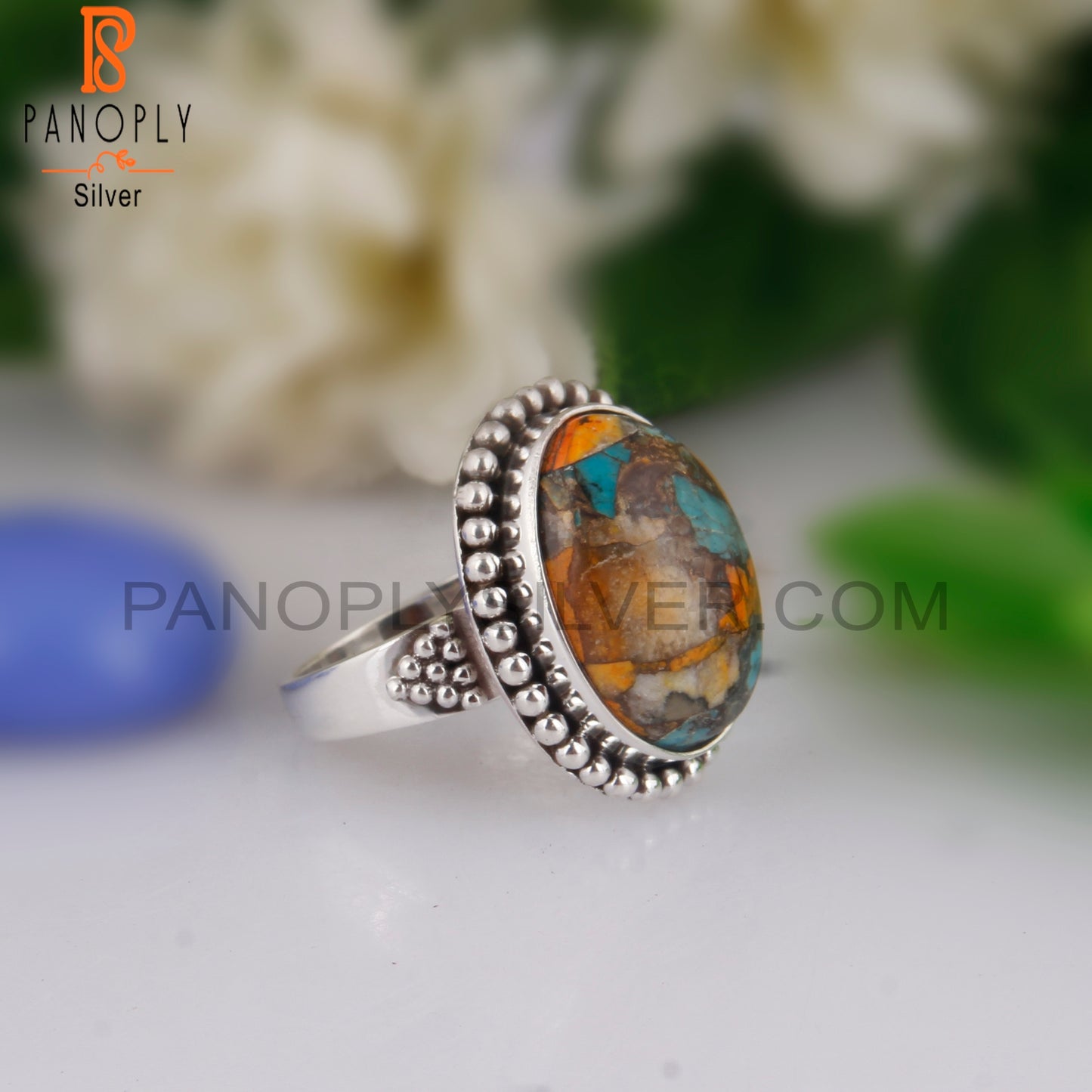 Hand hammered Mojave Bumblebee Turquoise Oval 925 Silver Ring