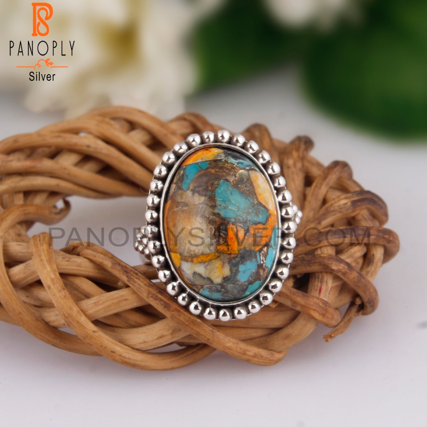 Hand hammered Mojave Bumblebee Turquoise Oval 925 Silver Ring
