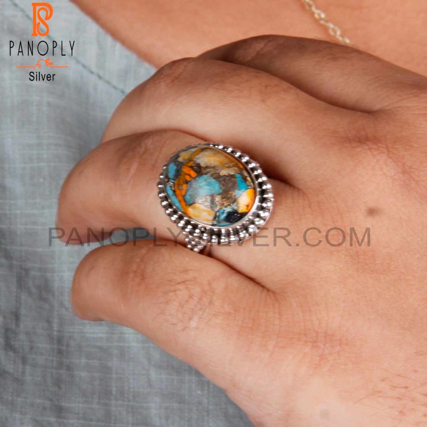 Hand hammered Mojave Bumblebee Turquoise Oval 925 Silver Ring