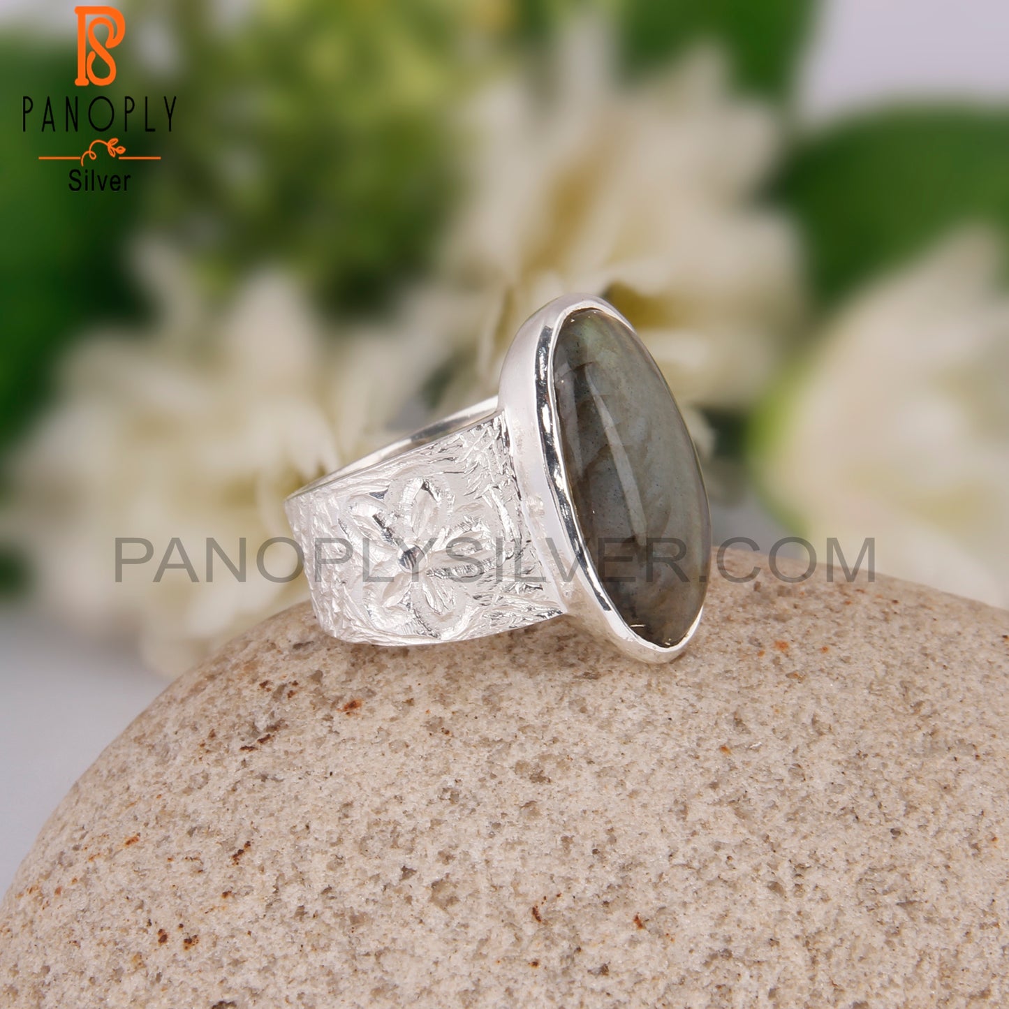 Labradorite Oval Shape 925 Sterling Silver Engagement Ring