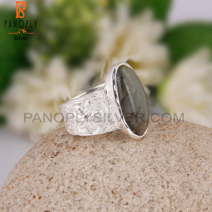 Labradorite Oval Shape 925 Sterling Silver Engagement Ring