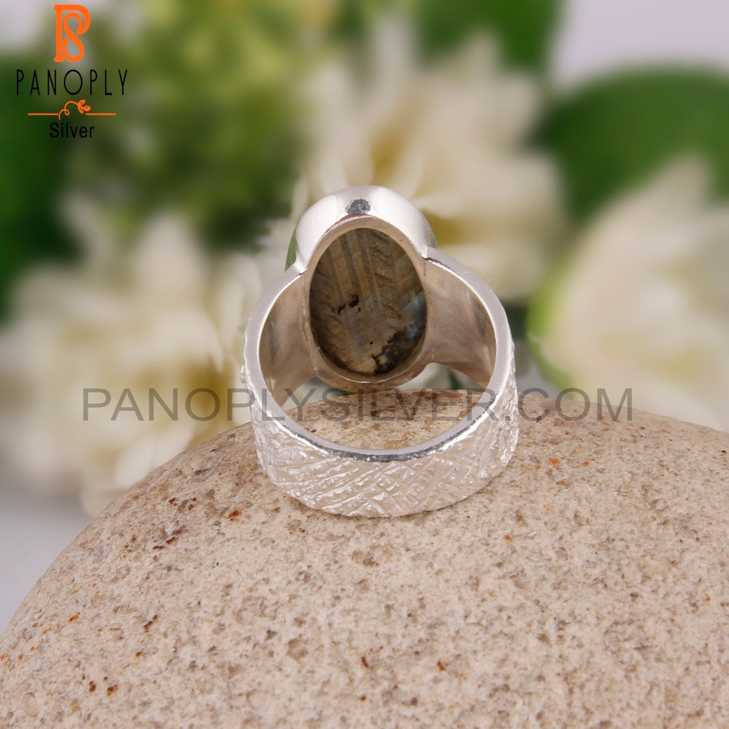 Labradorite Oval Shape 925 Sterling Silver Engagement Ring