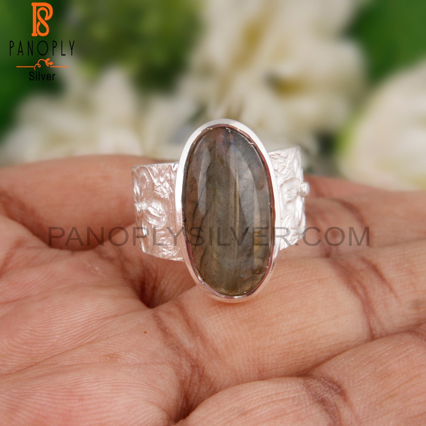 Labradorite Oval Shape 925 Sterling Silver Engagement Ring