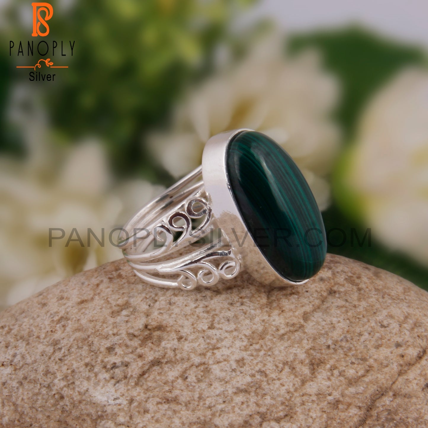 Oval Shape Malachite 925 Sterling Silver Ring Jewelry