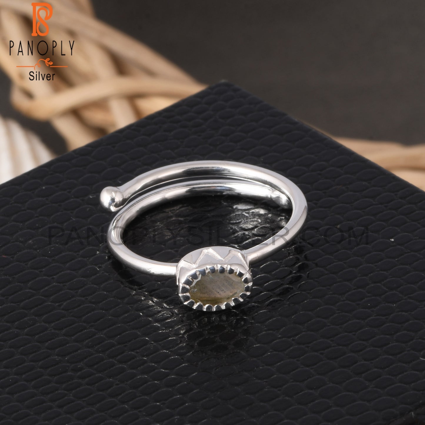 Labradorite Oval Shape 925 Sterling Silver Gemstone Ring