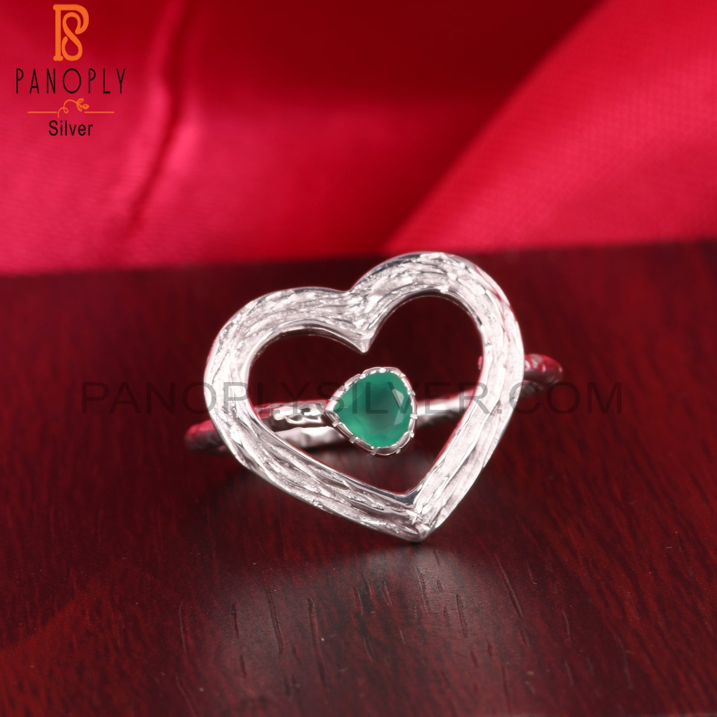 Green Onyx Heart Shape 925 Sterling Silver Ring