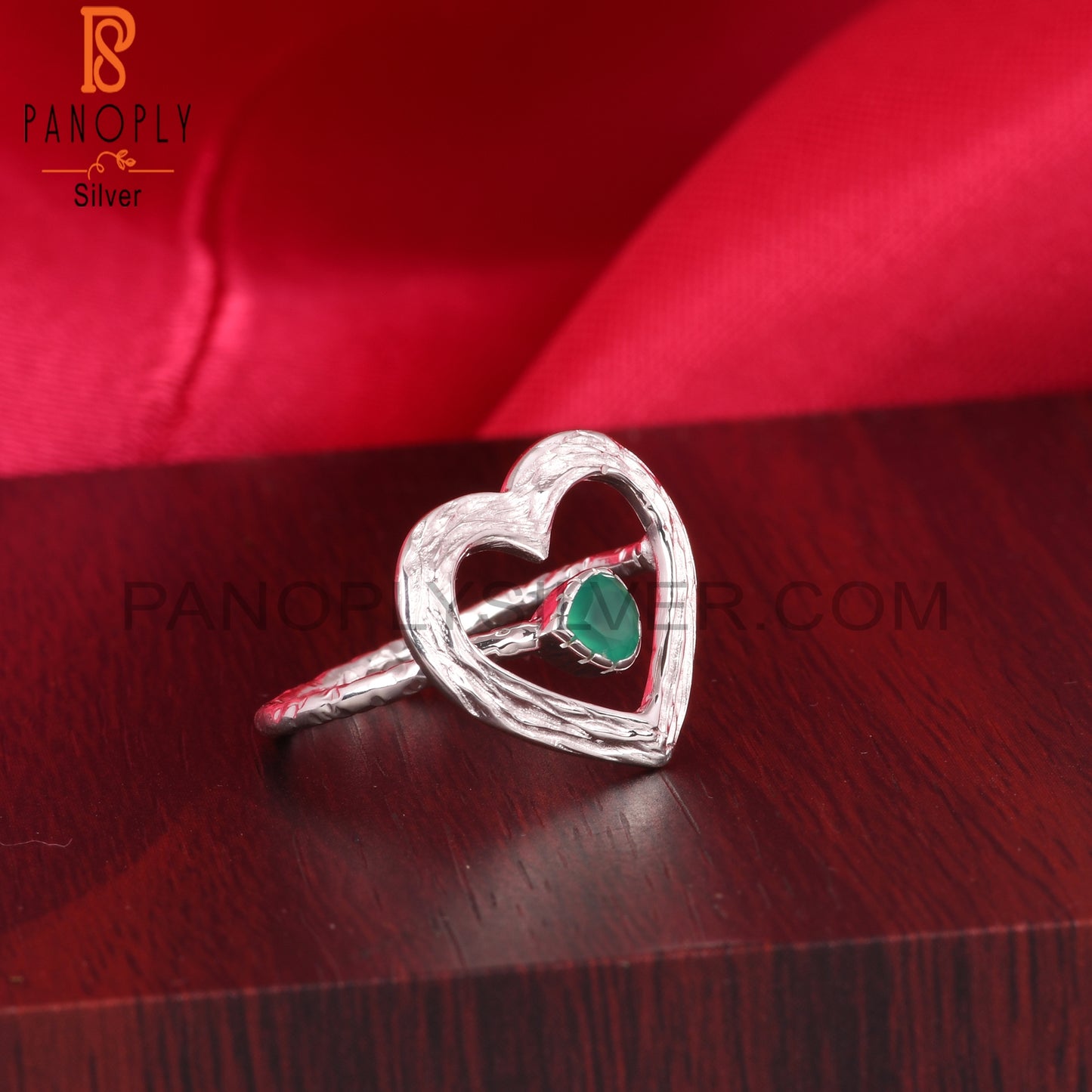 Green Onyx Heart Shape 925 Sterling Silver Ring