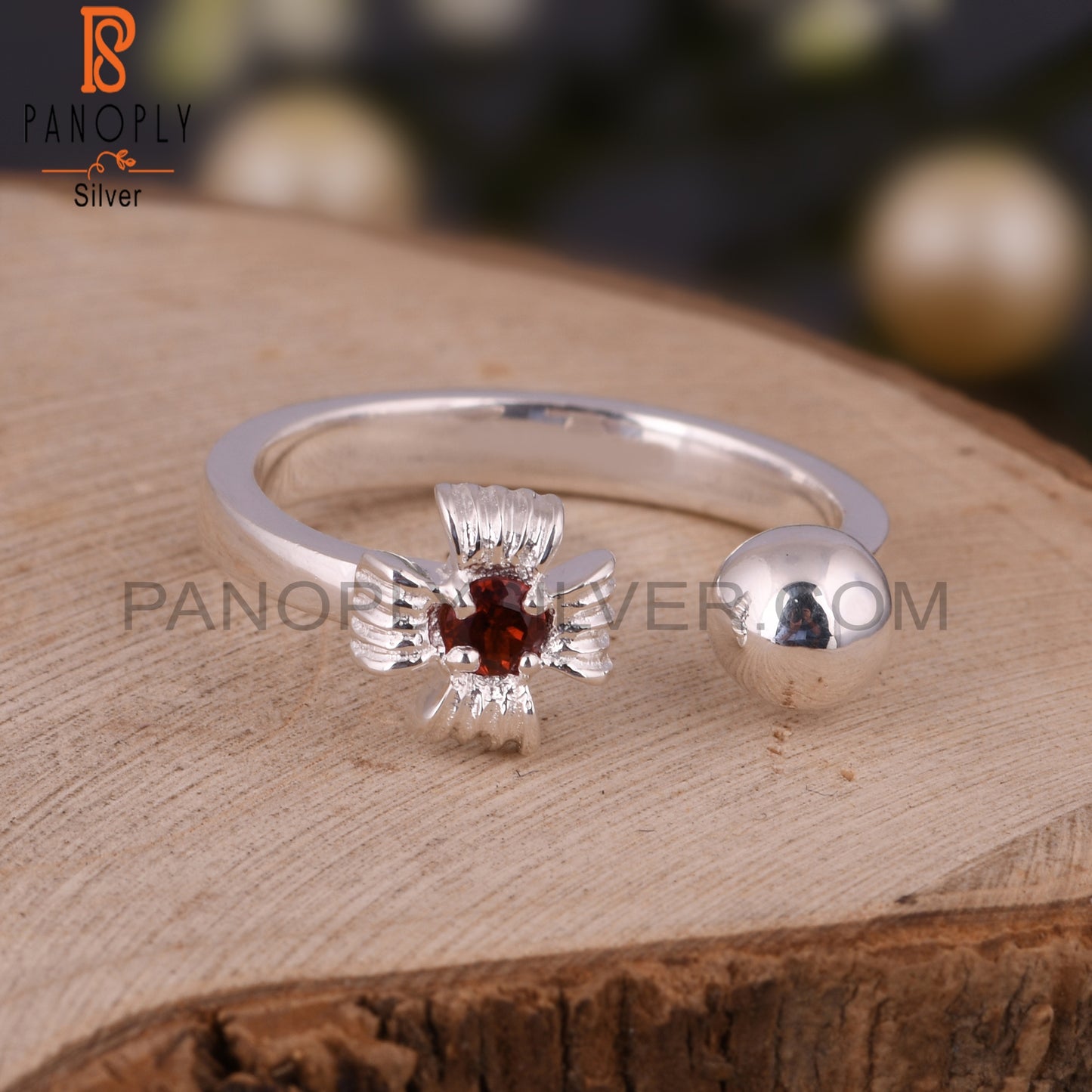 Garnet Red Round Shape 925 Sterling Silver Ring