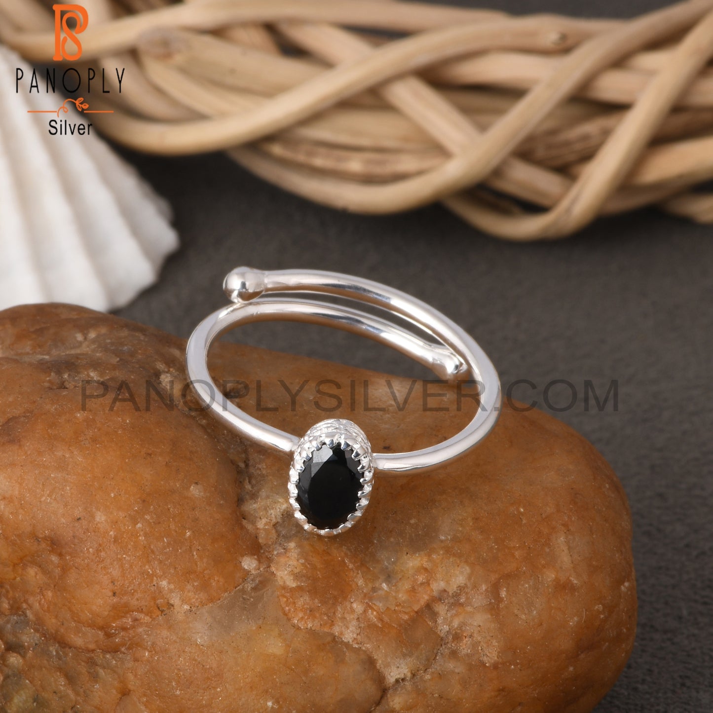 Black Spinal Oval Shape 925 Sterling Silver Ring