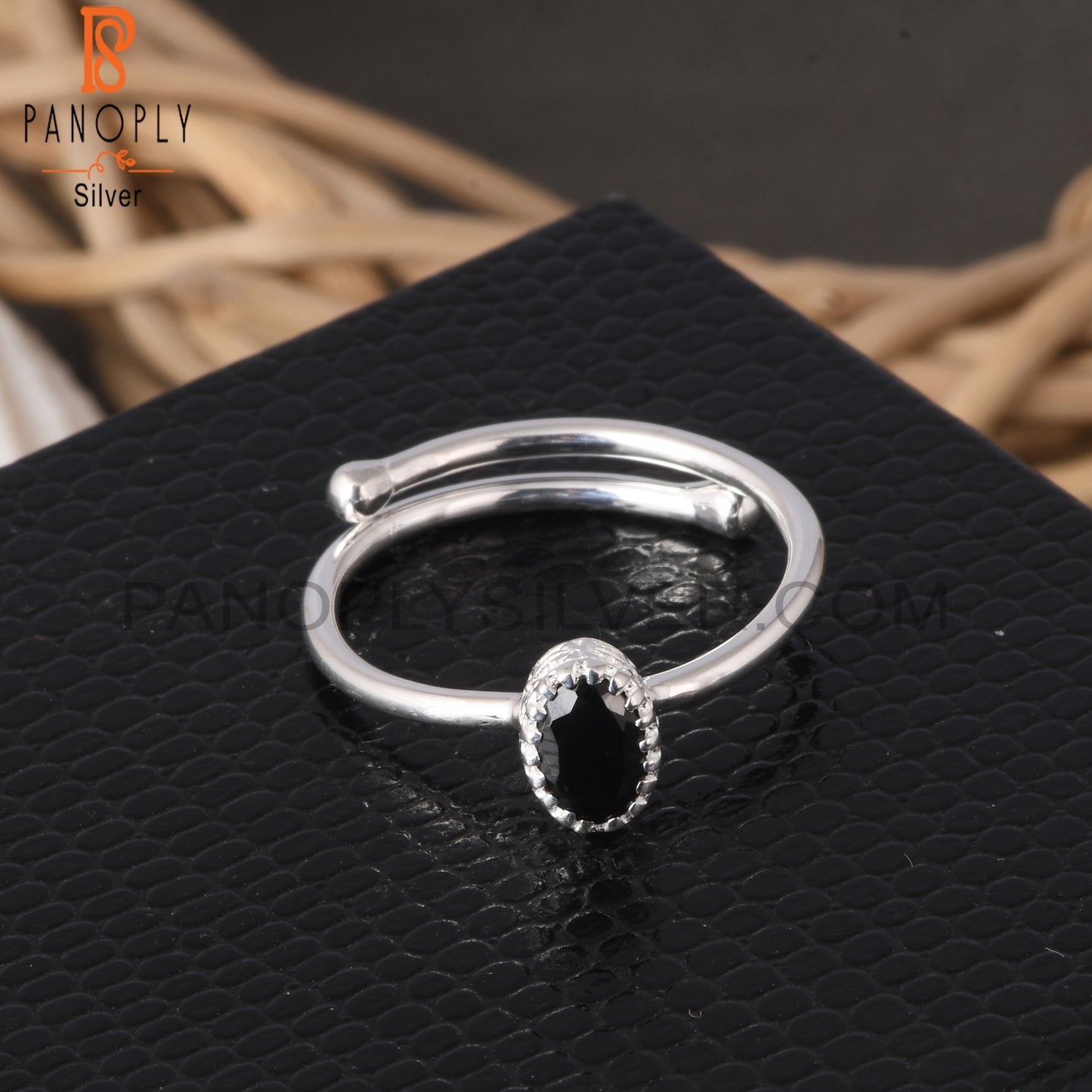 Black Spinal Oval Shape 925 Sterling Silver Ring