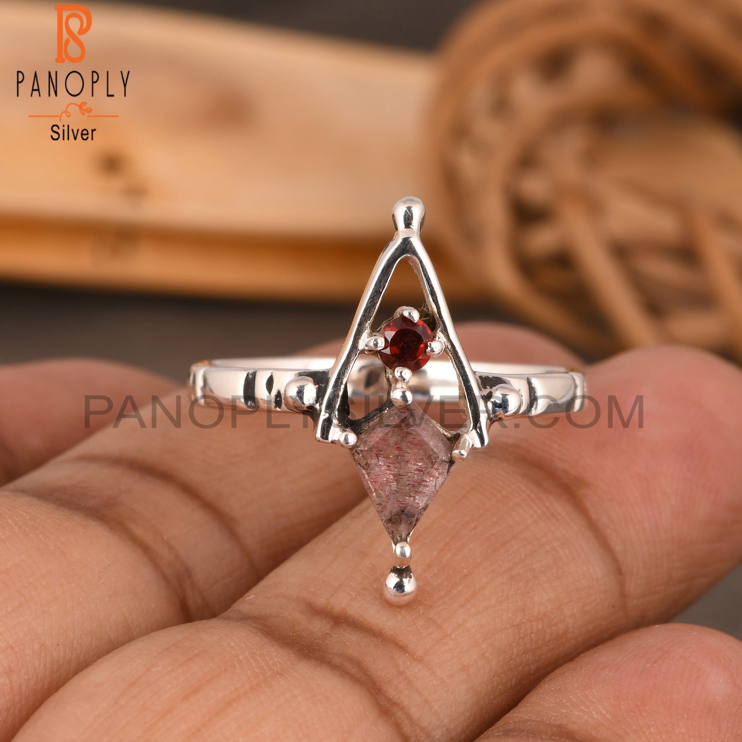 Strawberry Quartz & Garnet Kite Shape 925 Sterling Silver Ring