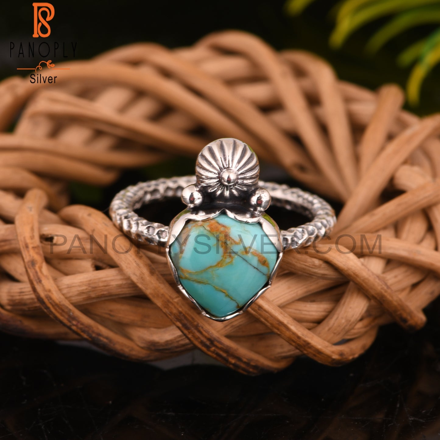 Kingman Turquoise Heart Shape 925 Sterling Silver Ring