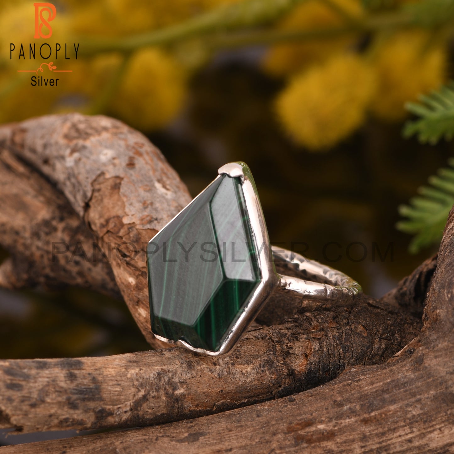 Dainty Malachite Pentagon 925 Silver Ring