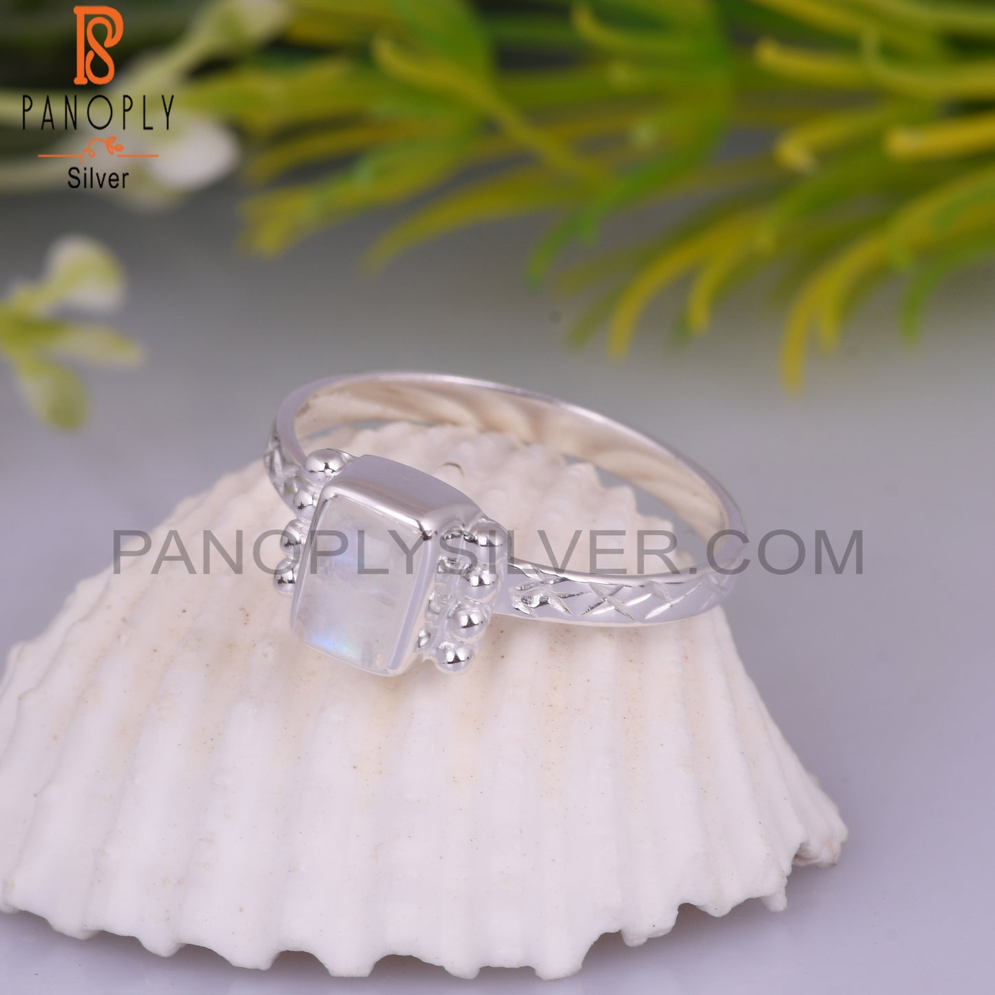 Rainbow Moonstone Beguette 925 Silver Ring