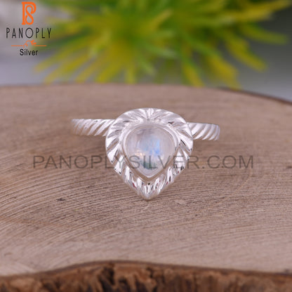 Heart Rainbow Moonstone 925 Sterling Silver Ring