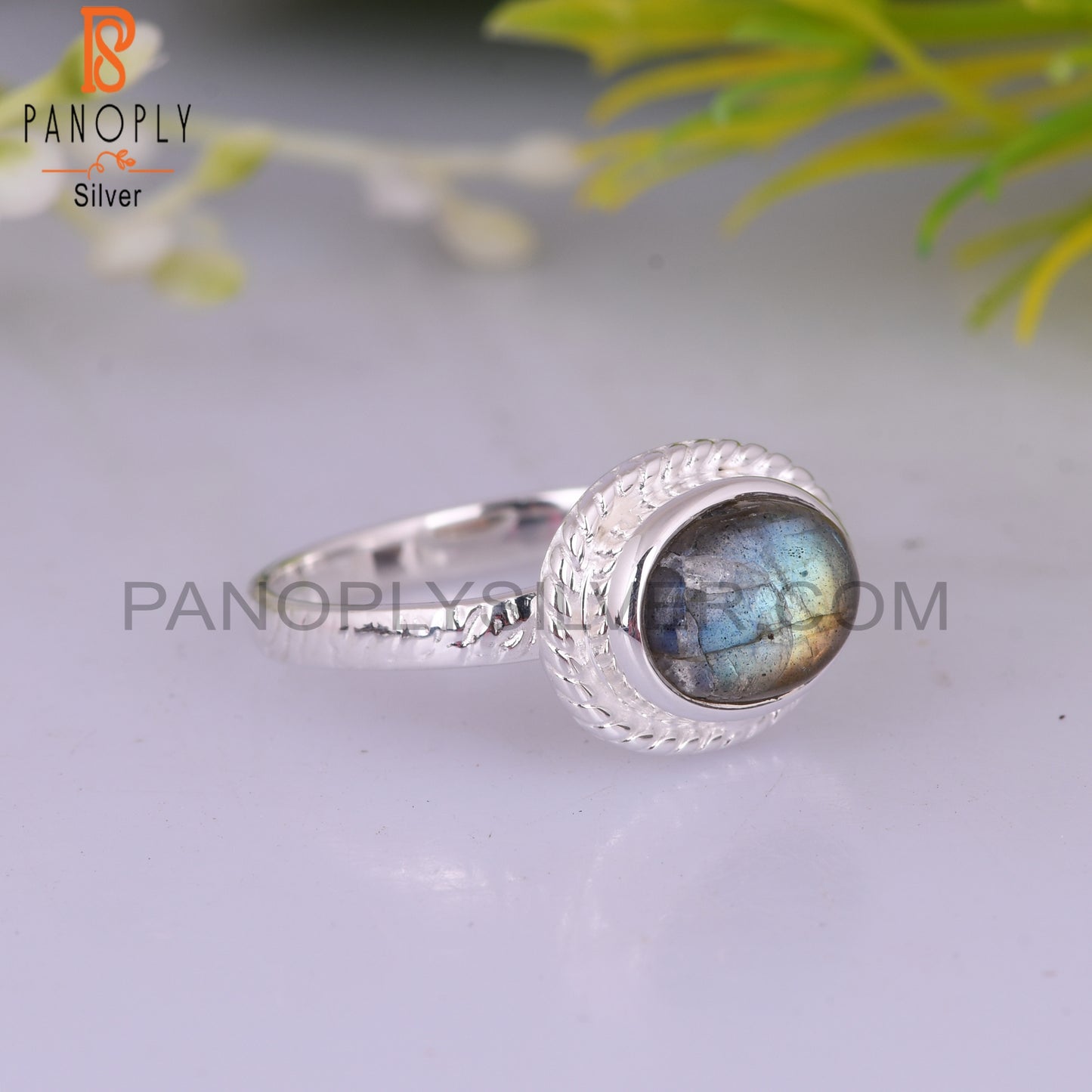 Labradorite 925 Sterling Silver Oval Shape Ring