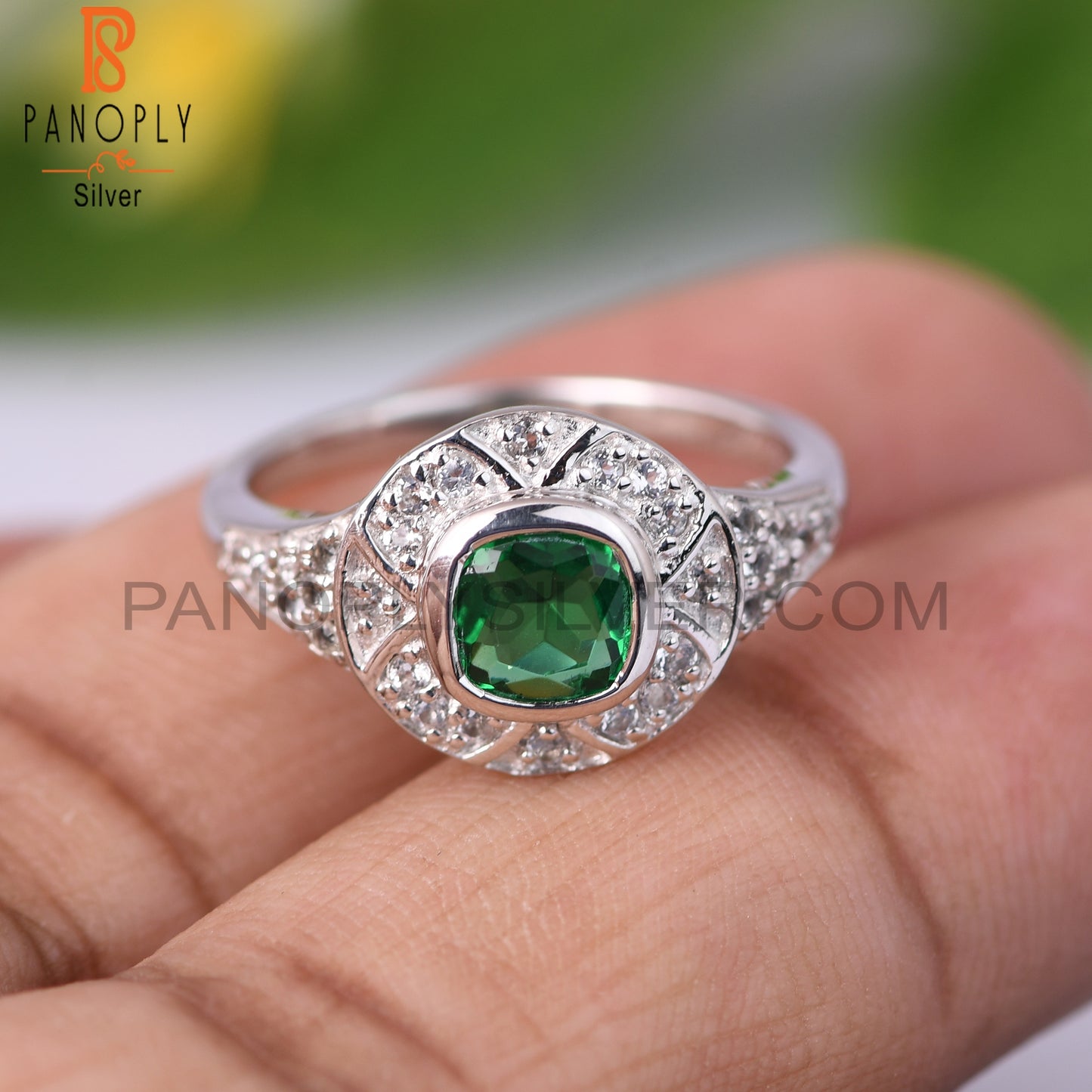 Glass Green & White Topaz Round 925 Sterling Silver Ring
