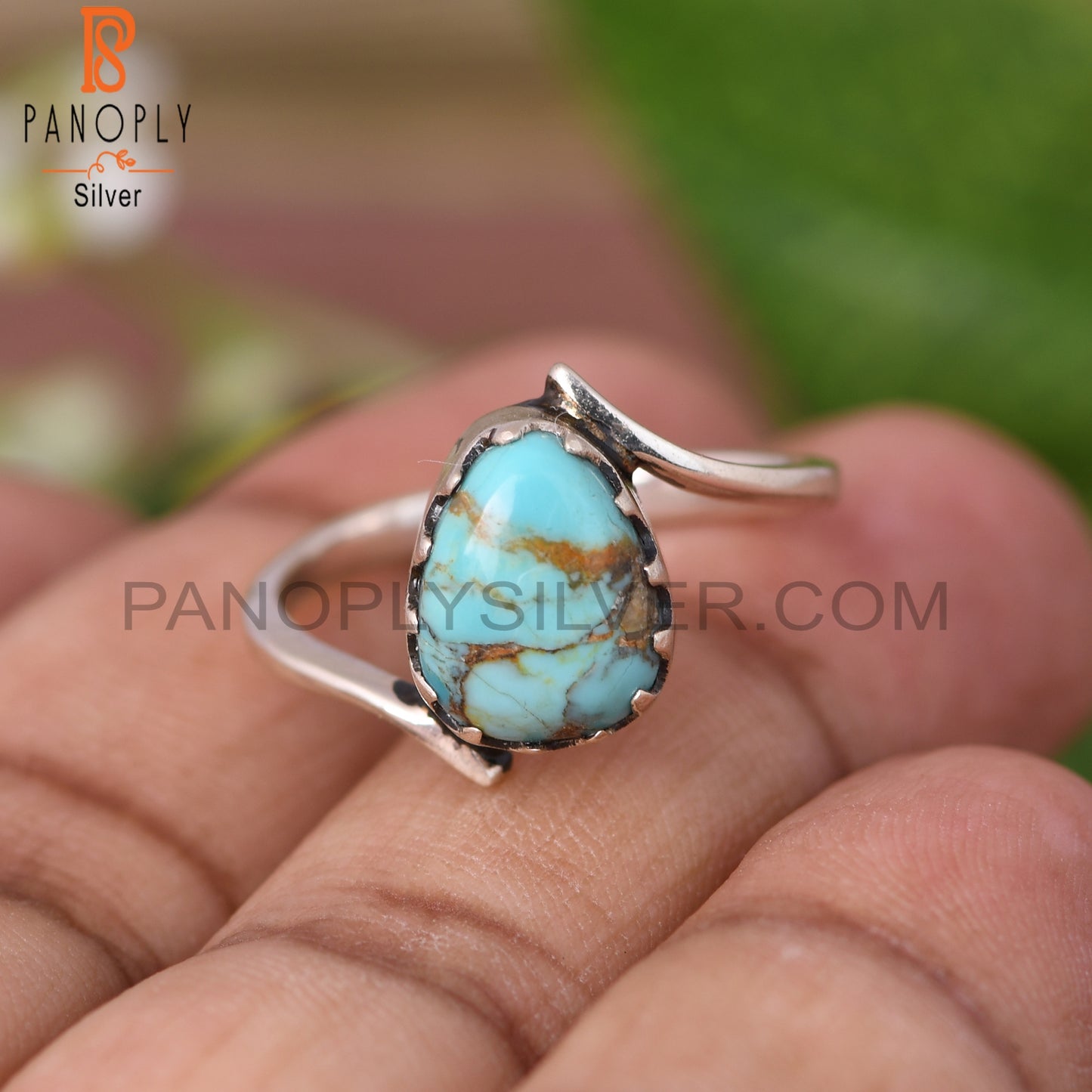 Kingman Turquoise Oval Shape Sterling Silver Ring