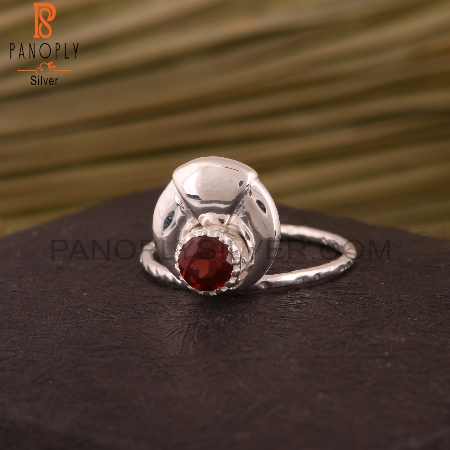Garnet Round Shape 925 Sterling Silver Red Ring