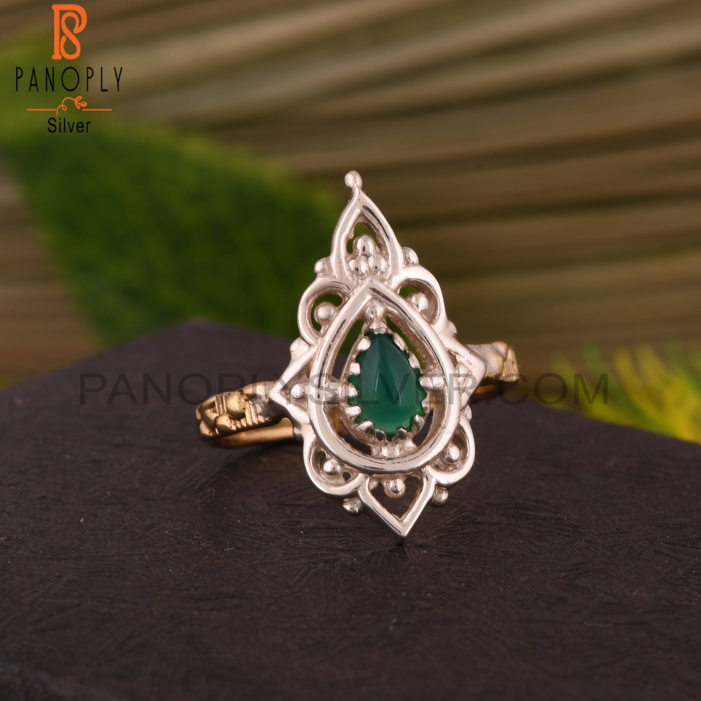 Green Onyx Pear Shape S 925 Two Tone Ring
