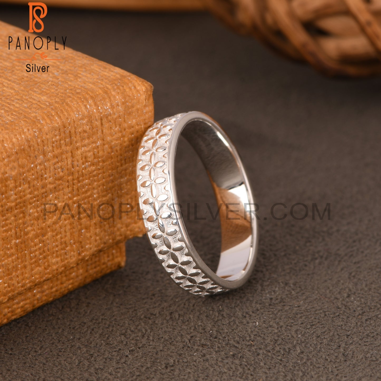 Handmade Flower Shape Spinner 925 Sterling Silver Ring