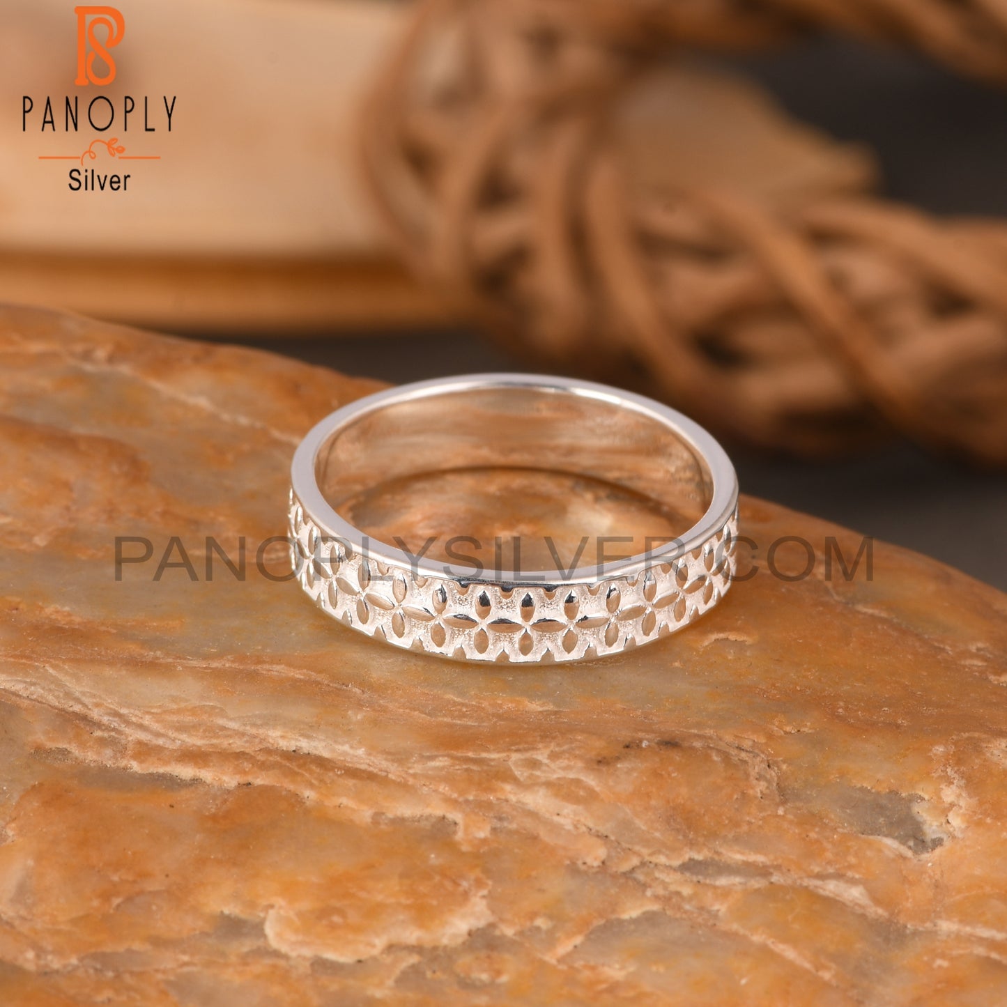 Handmade Flower Shape Spinner 925 Sterling Silver Ring