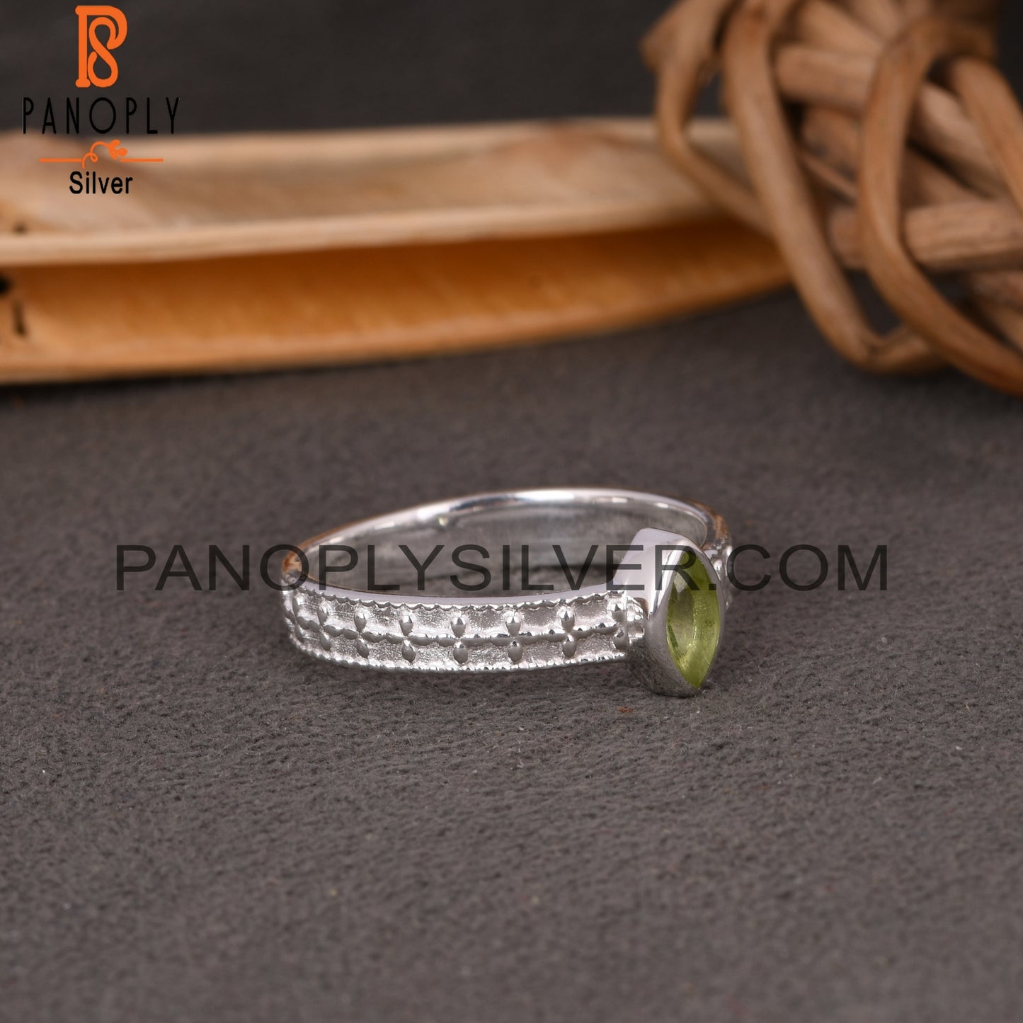 Peridot Marquise Shape Green 925 Sterling Silver Ring