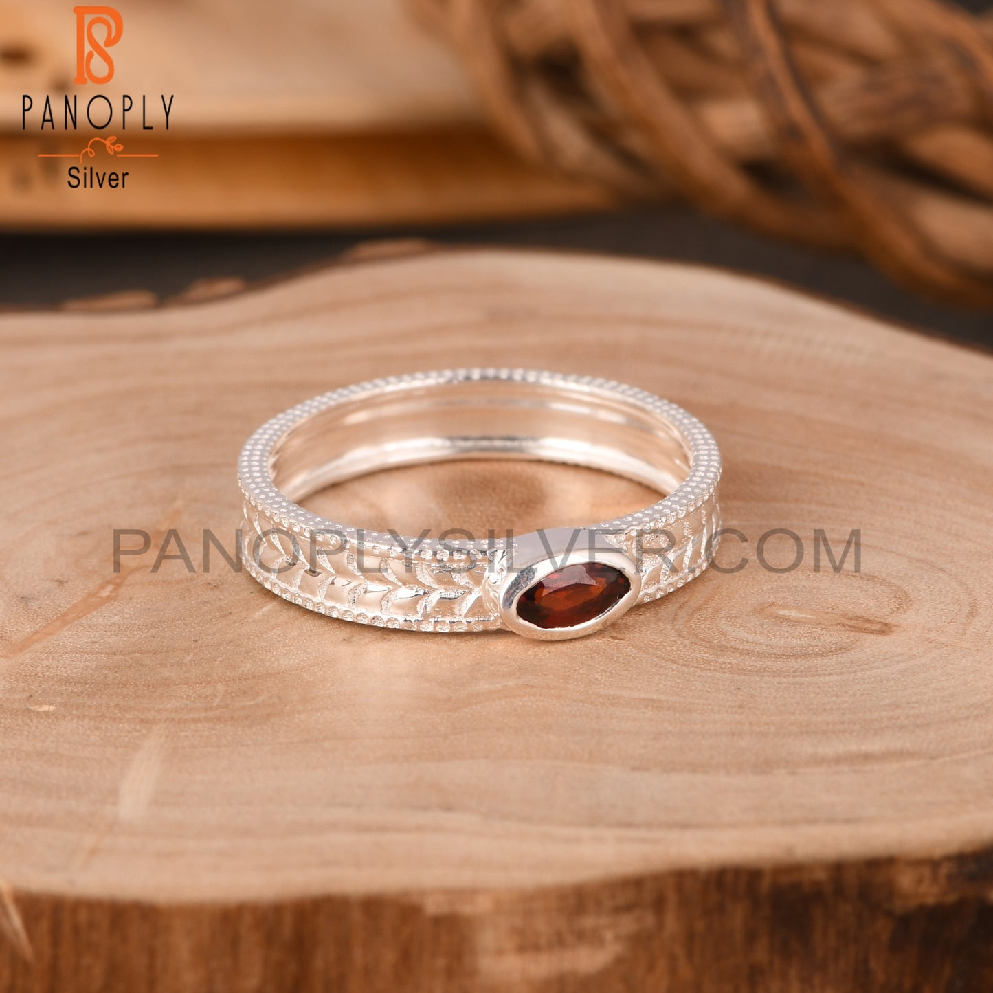 Garnet Oval 925 Sterling Silver Ring