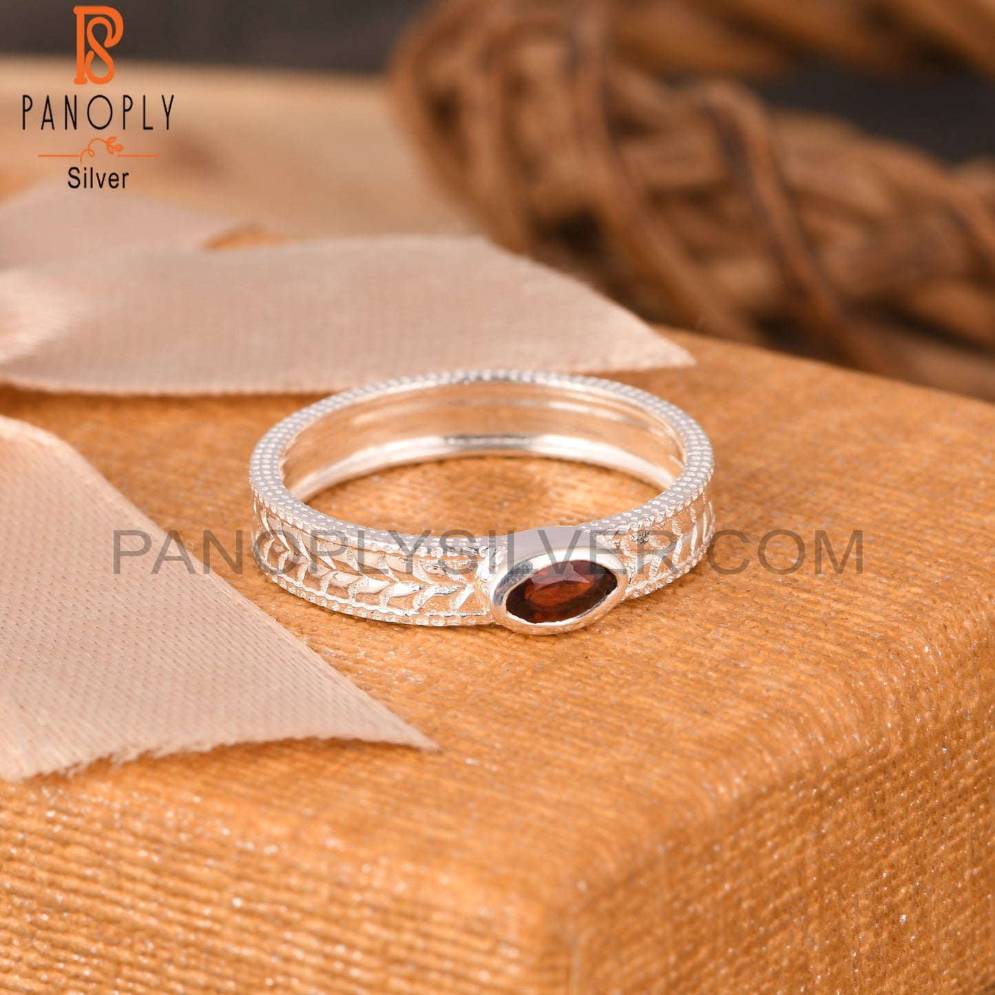 Garnet Oval 925 Sterling Silver Ring