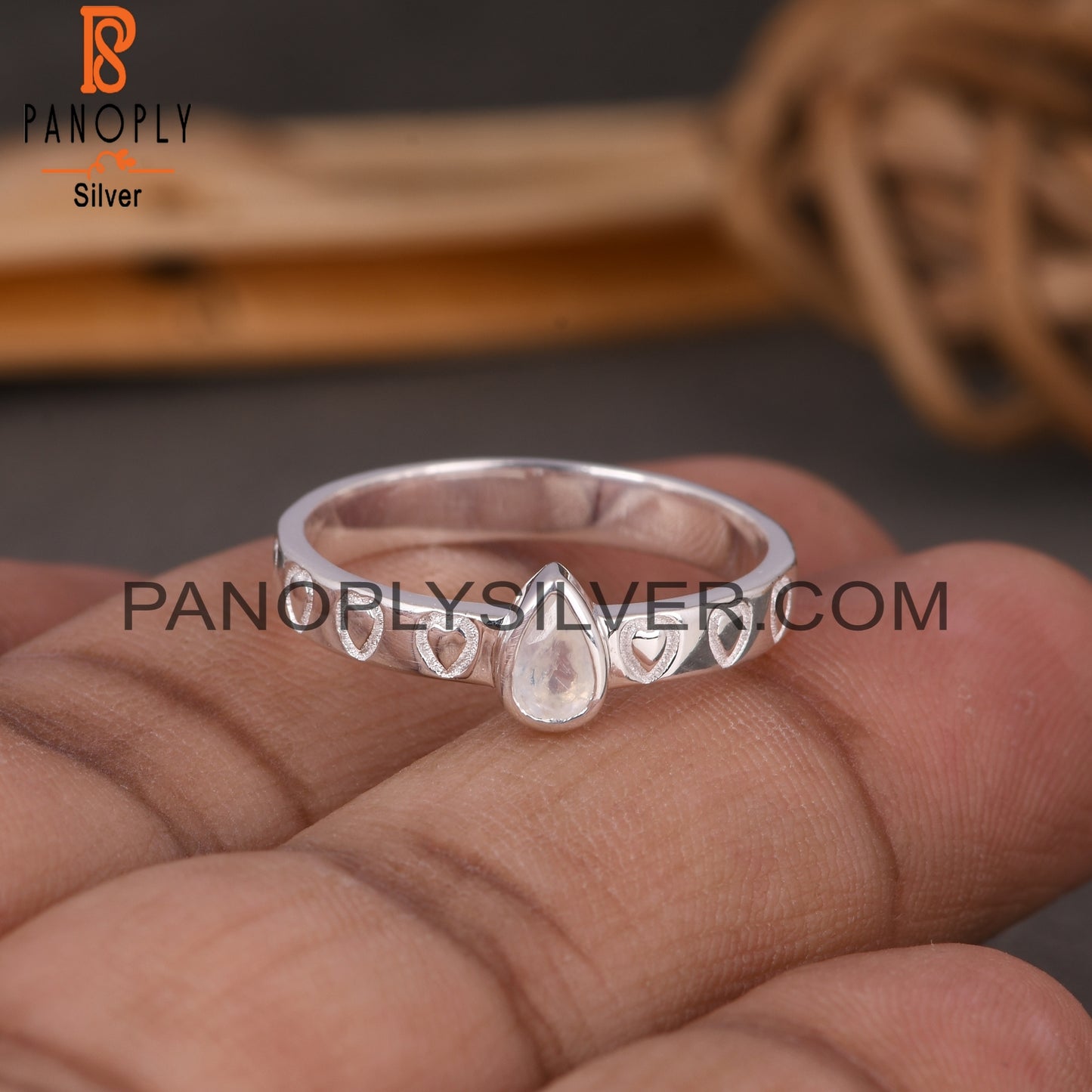 Rainbow Moonstone Pear 925 Sterling Silver Ring