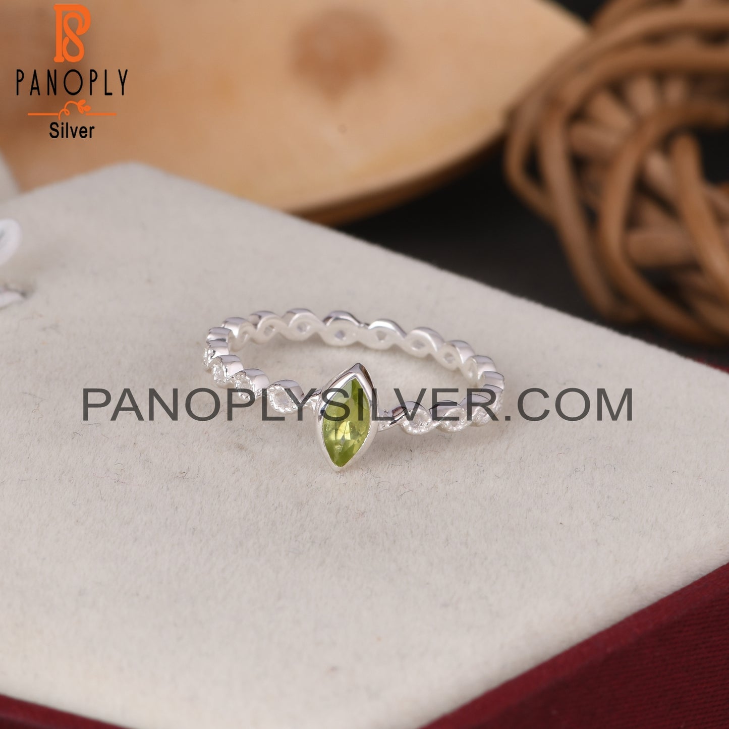 Twist Peridot Marquise 925 Silver Ring