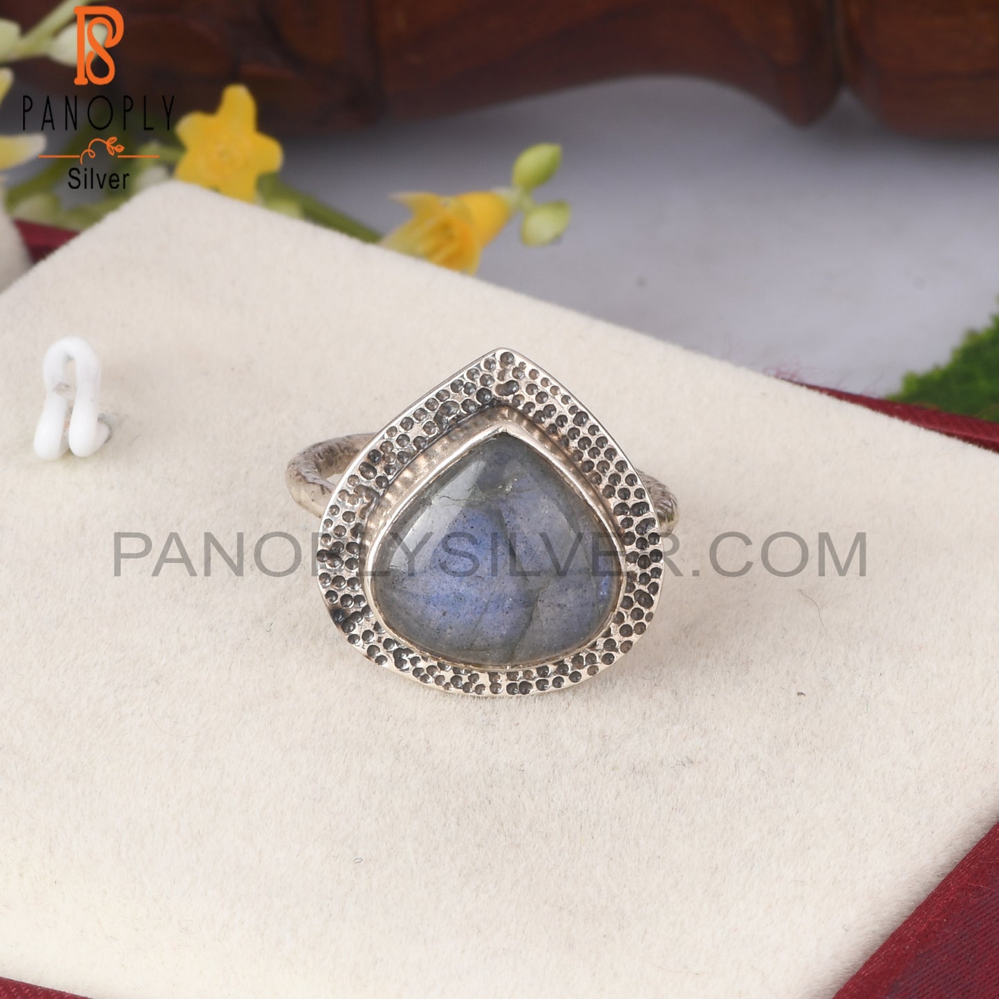 Labradorite 925 Sterling Silver Ring