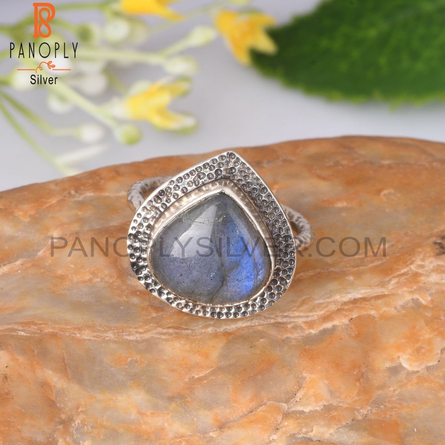 Labradorite 925 Sterling Silver Ring