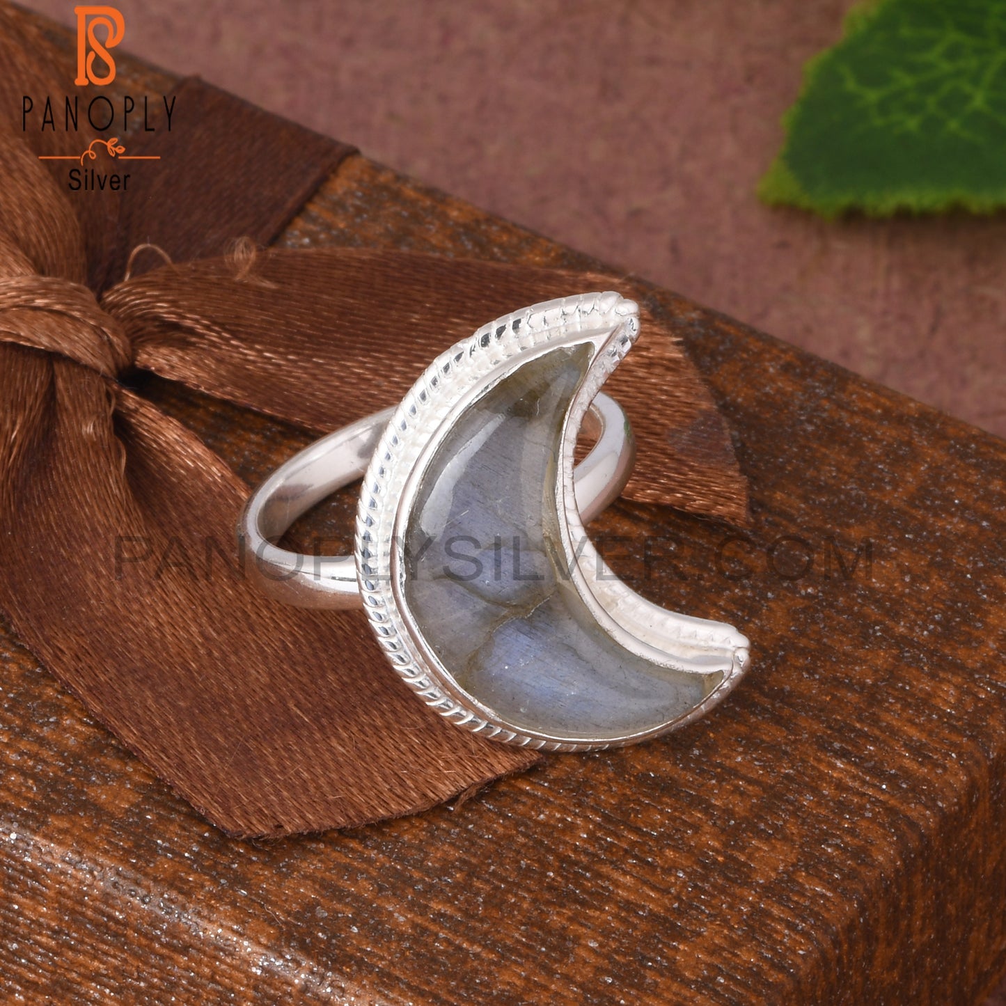 Labradorite Moon 925 Sterling Silver Ring