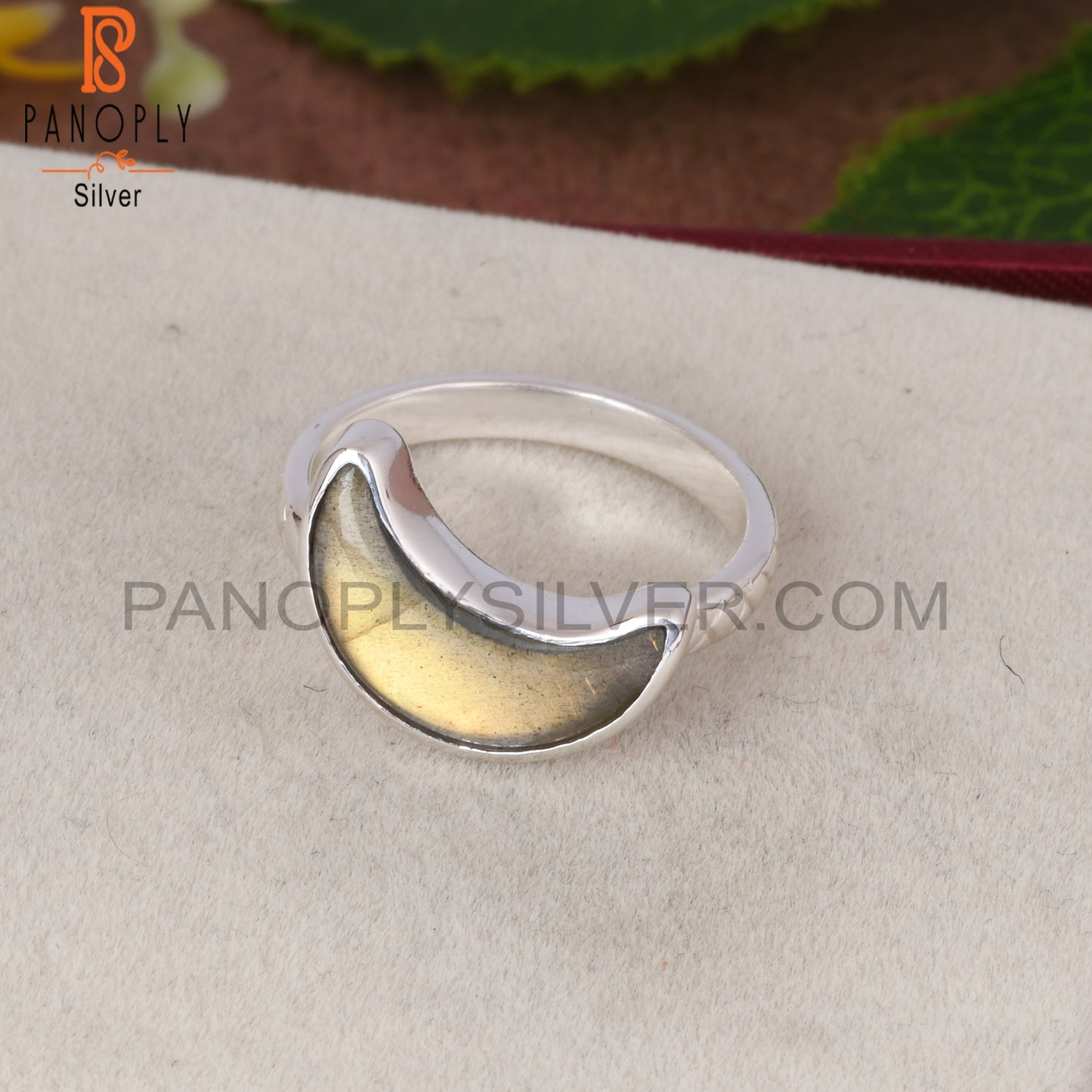 Labradorite 925 Sterling Silver Moon Shape Ring