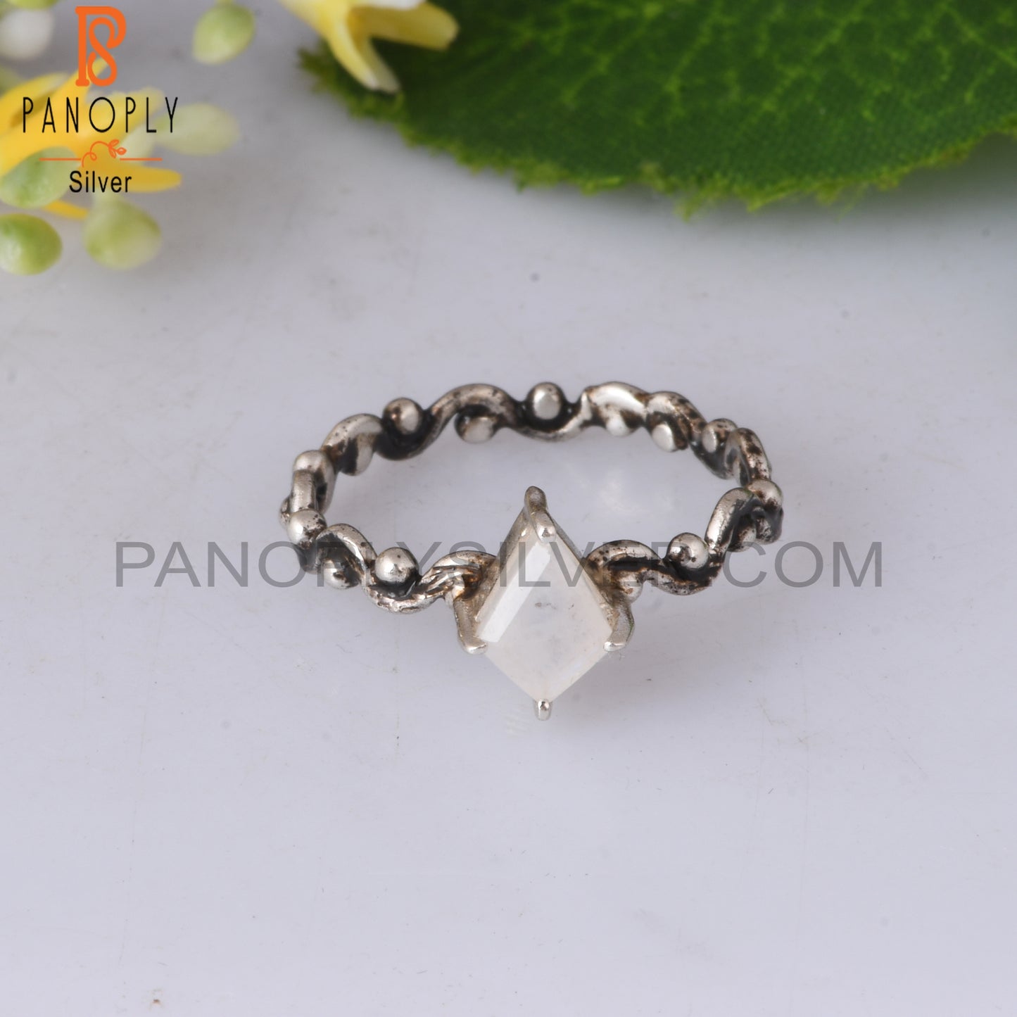 Rainbow Moonstone Kite Shape 925 Sterling Silver Ring
