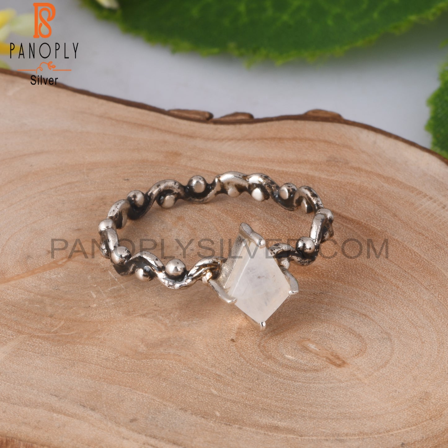 Rainbow Moonstone Kite Shape 925 Sterling Silver Ring